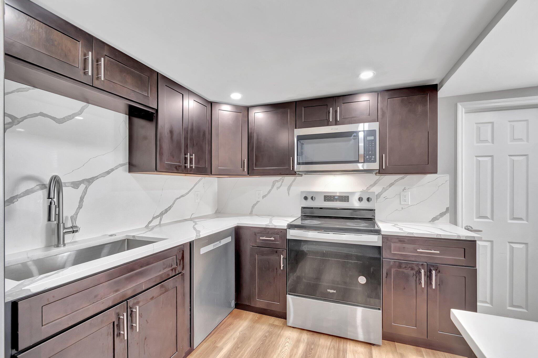 125 E Hart, Lantana FL 33462