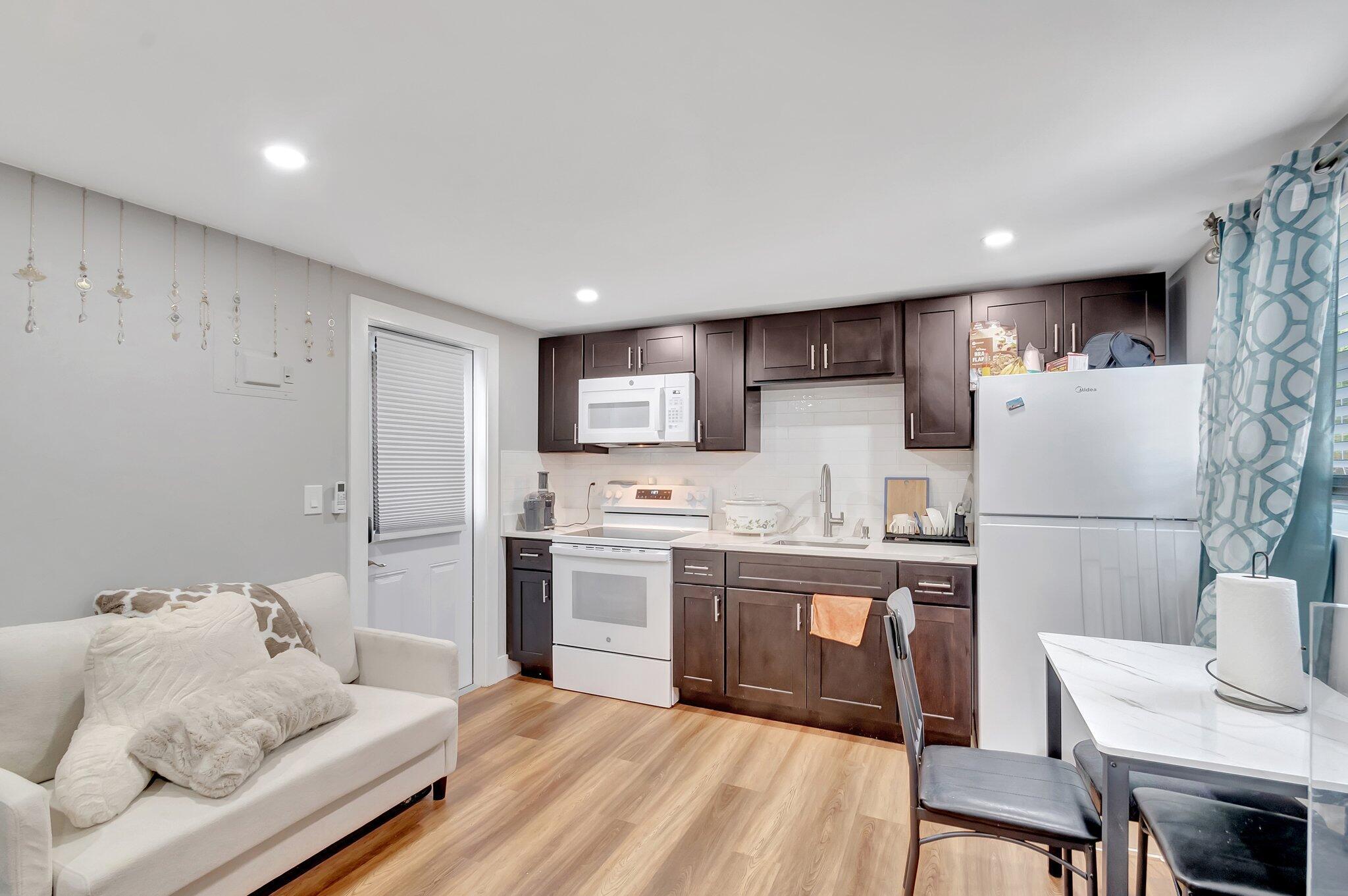 125 E Hart, Lantana FL 33462