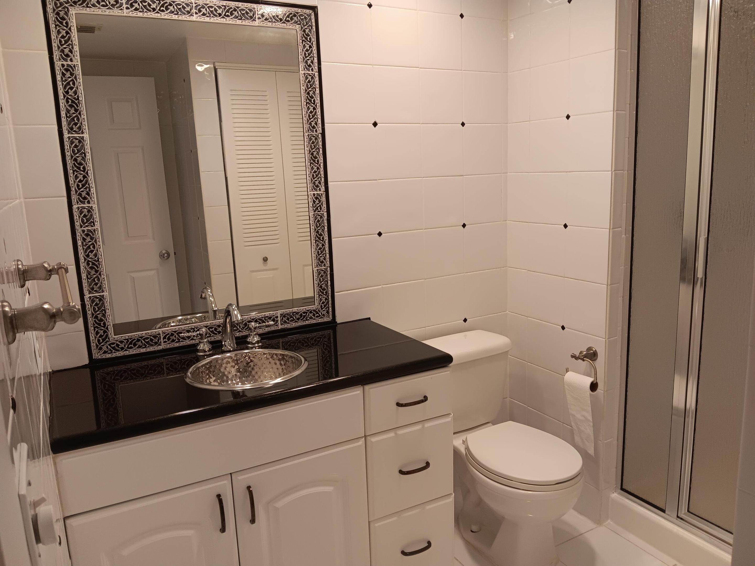 8045 Eastlake #1-g, Boca Raton FL 33433