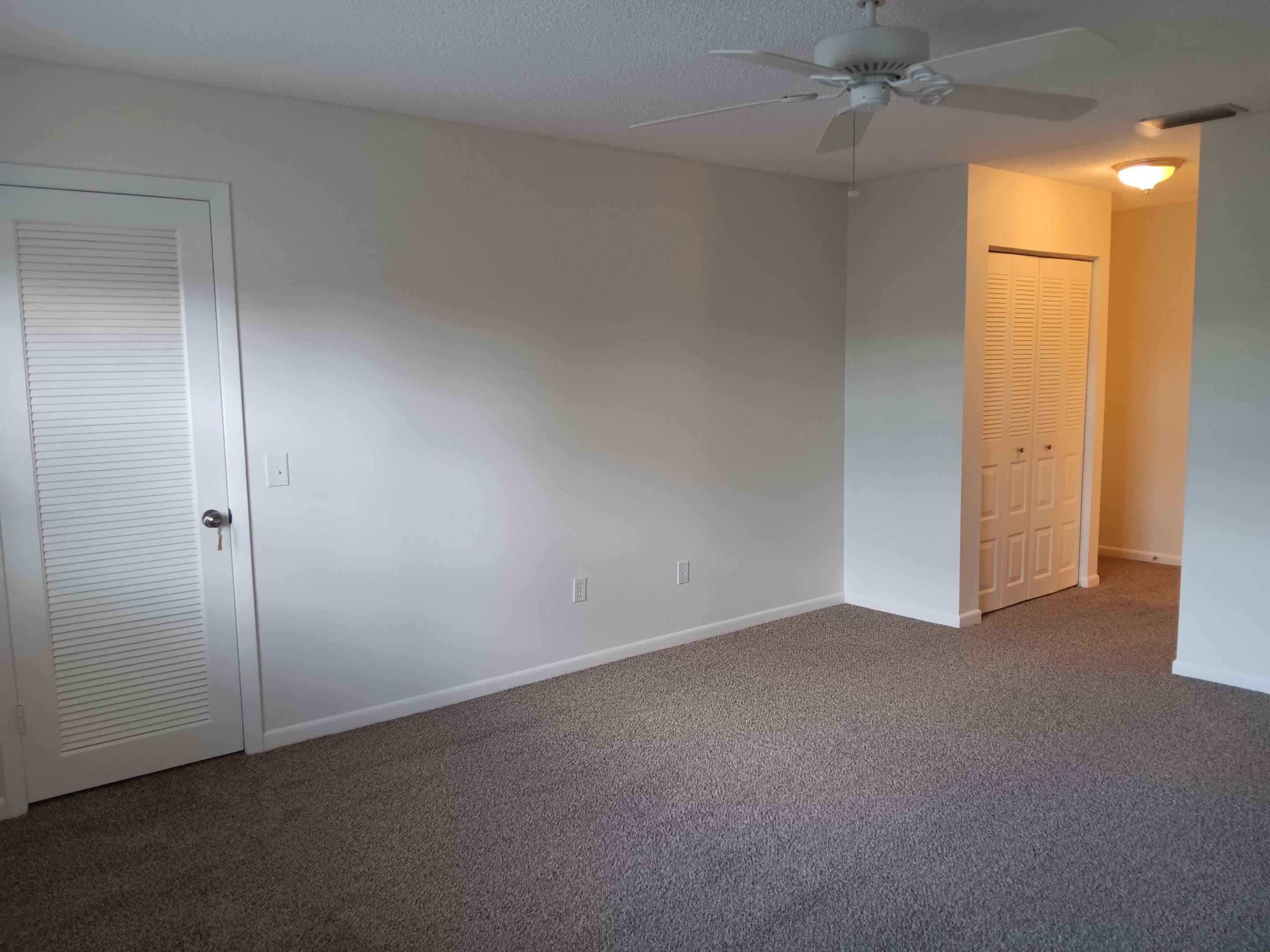 8045 Eastlake #1-g, Boca Raton FL 33433