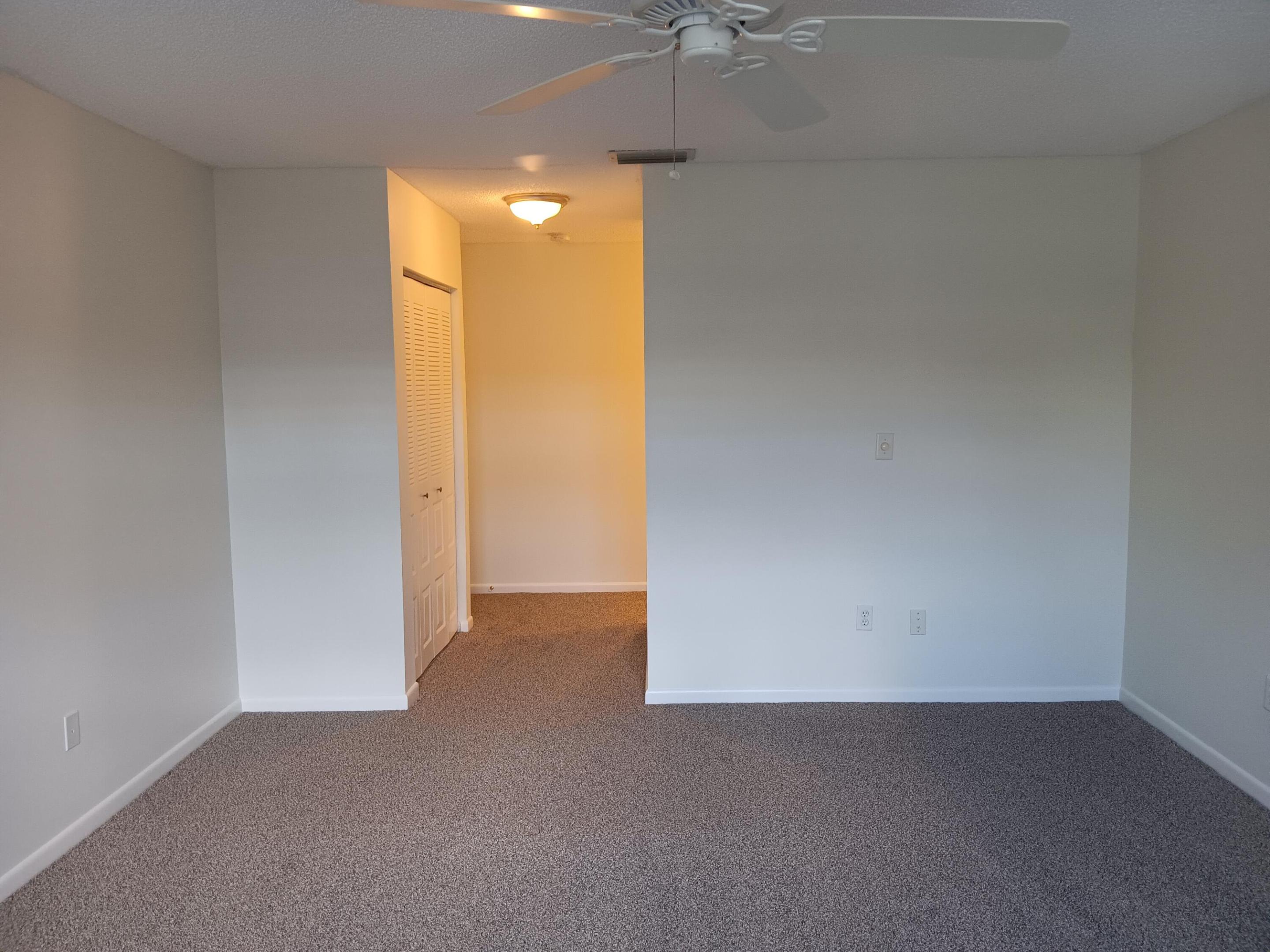 8045 Eastlake #1-g, Boca Raton FL 33433