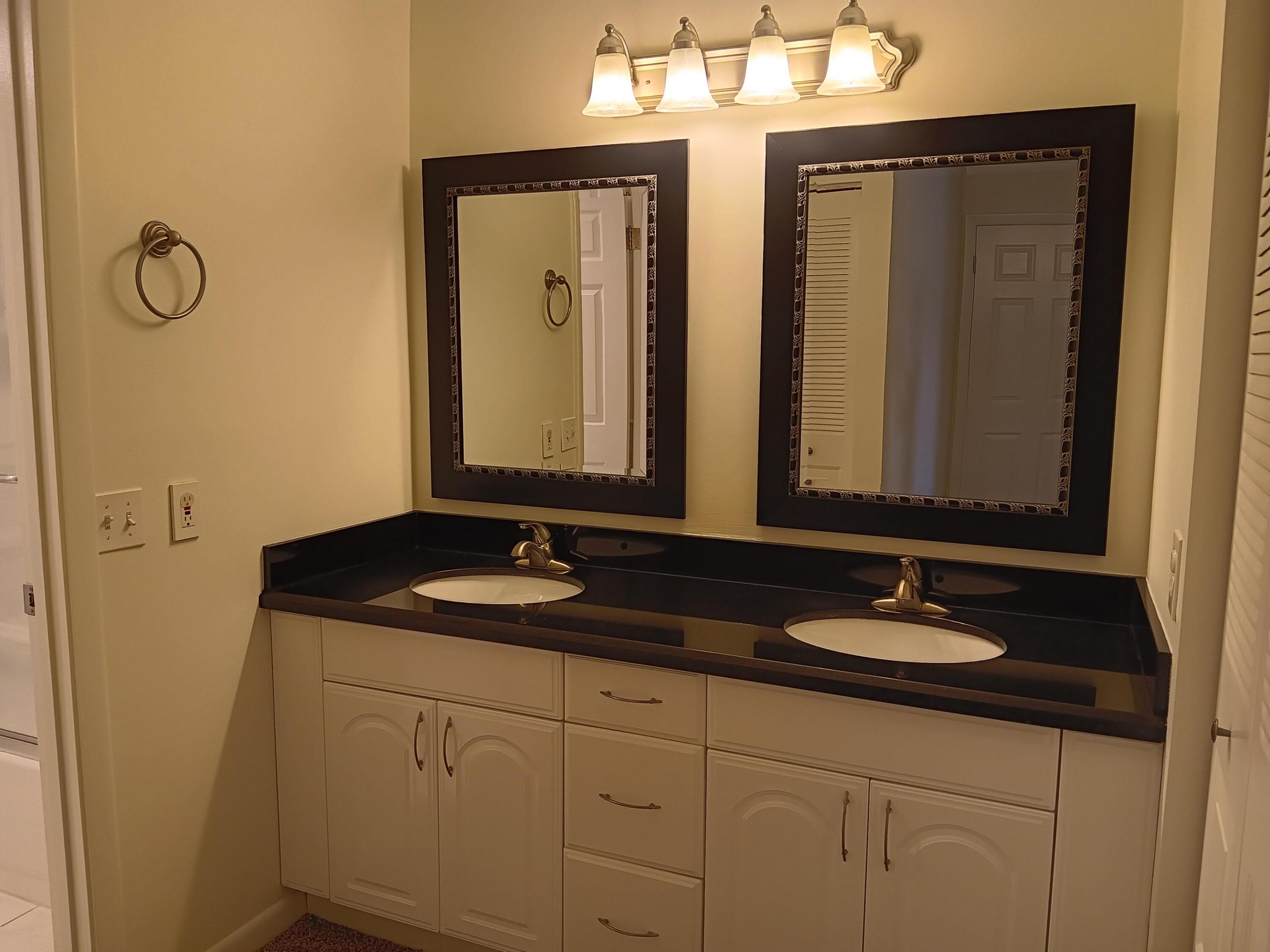 8045 Eastlake #1-g, Boca Raton FL 33433