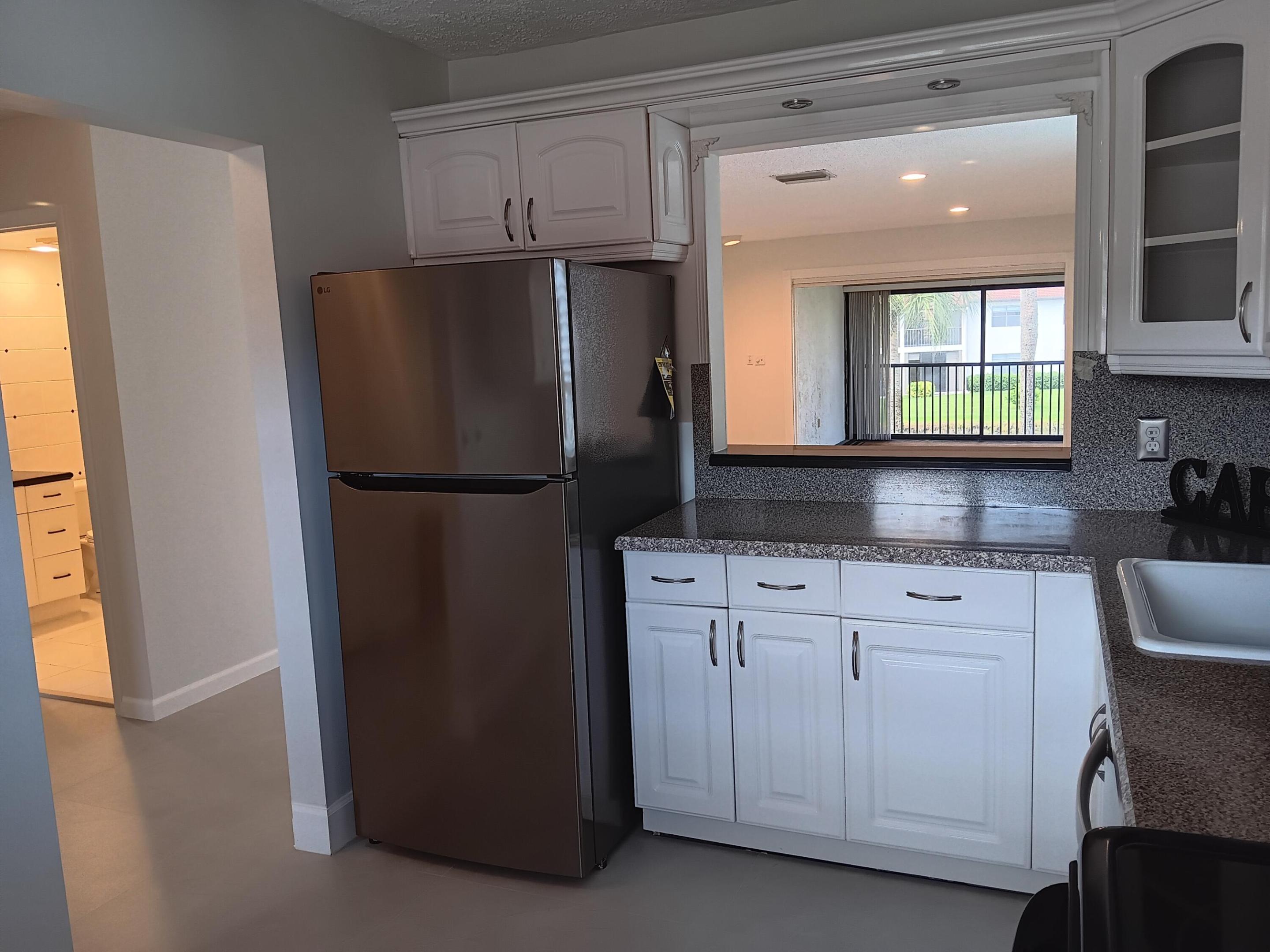8045 Eastlake #1-g, Boca Raton FL 33433