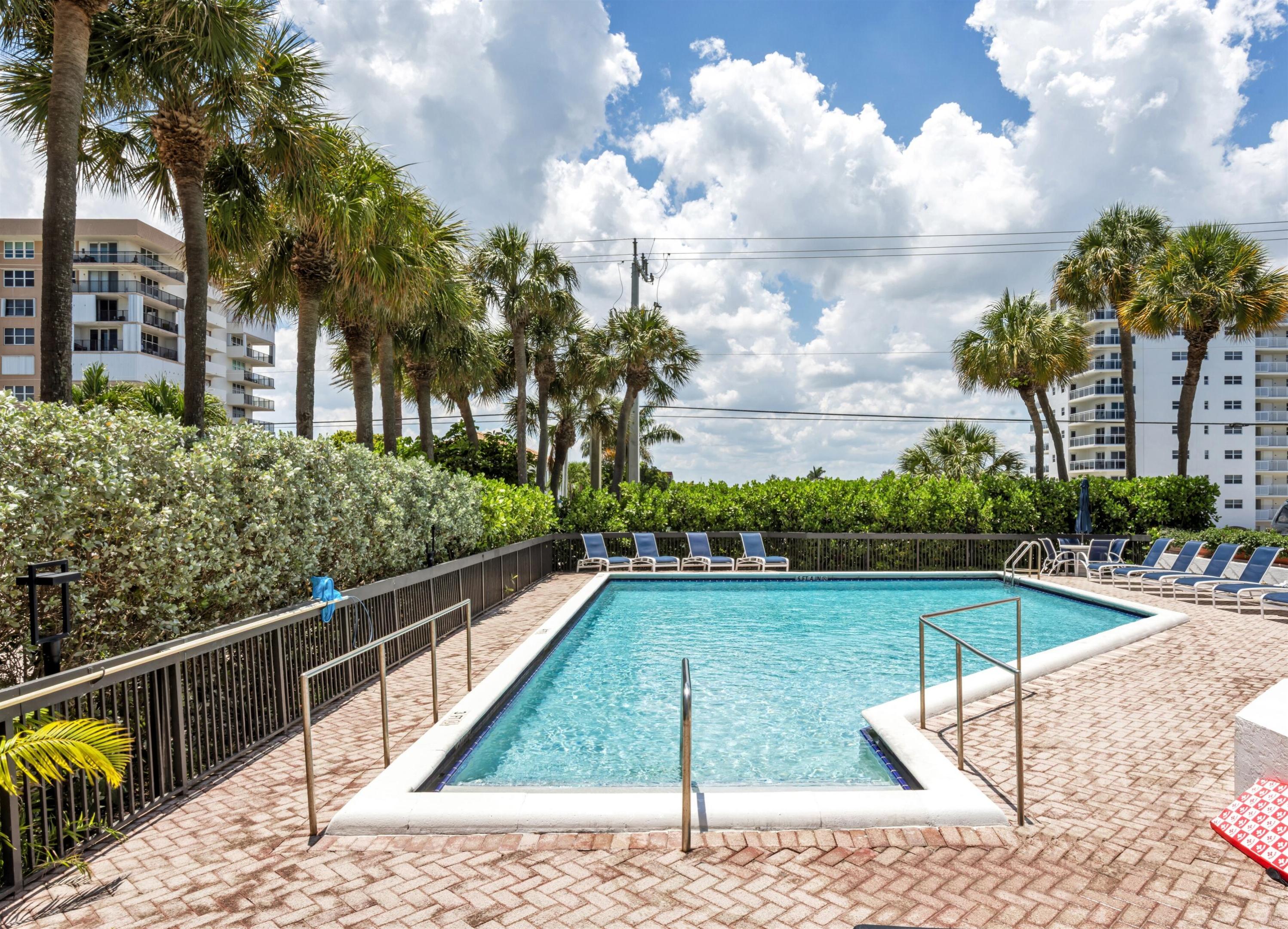 1155 Hillsboro Mile #607, Hillsboro Beach FL 33062