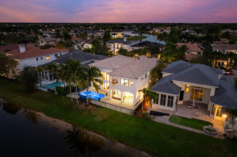 17545 Middlebrook, Boca Raton FL 33496