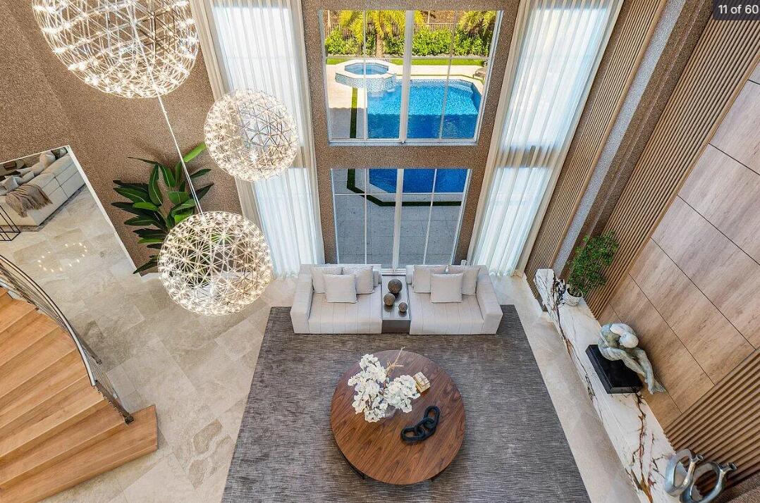 17545 Middlebrook, Boca Raton FL 33496