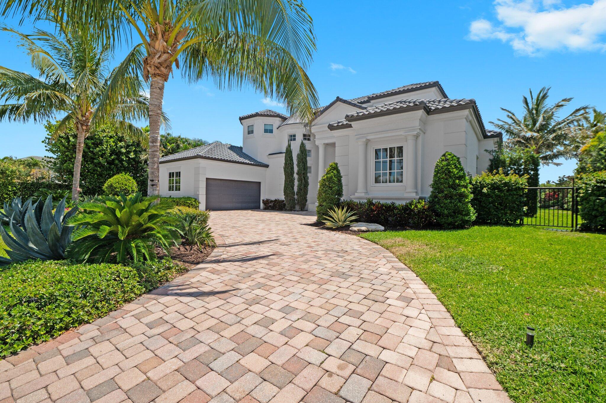 81 S Island Dr, Ocean Ridge FL 33435