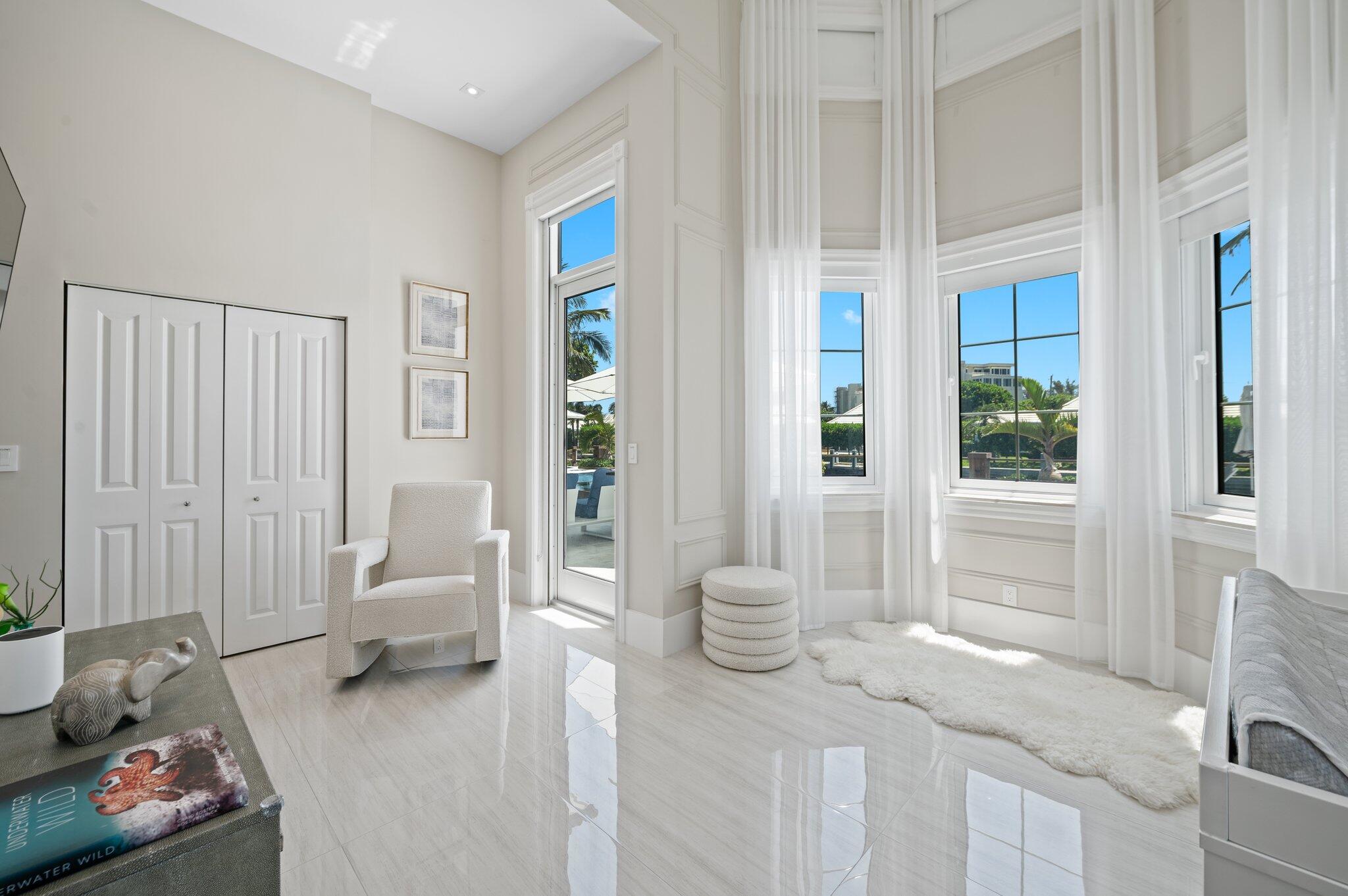 81 S Island Dr, Ocean Ridge FL 33435