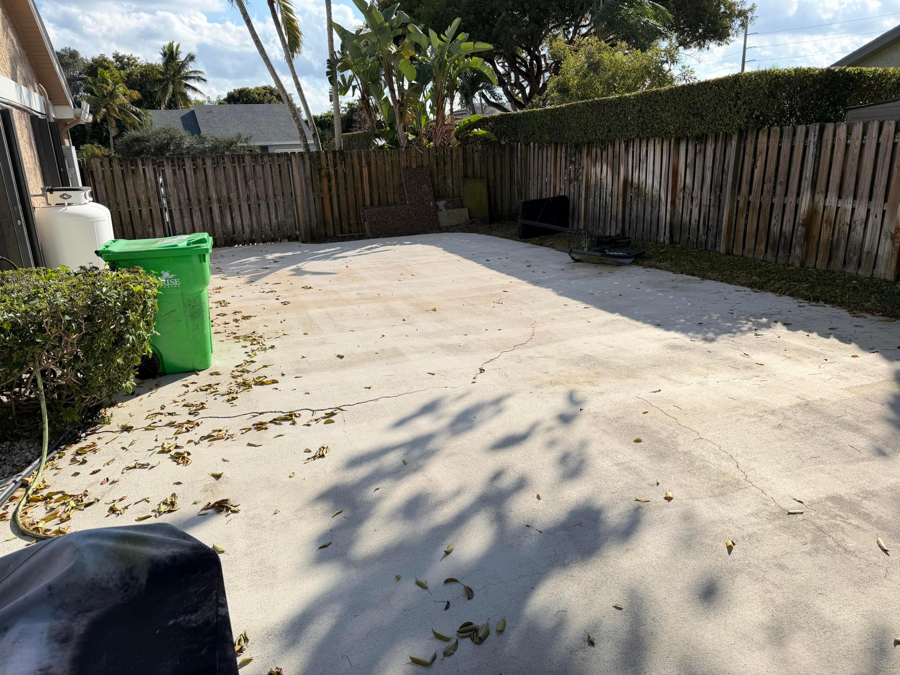 15943 W Wind, Sunrise FL 33326