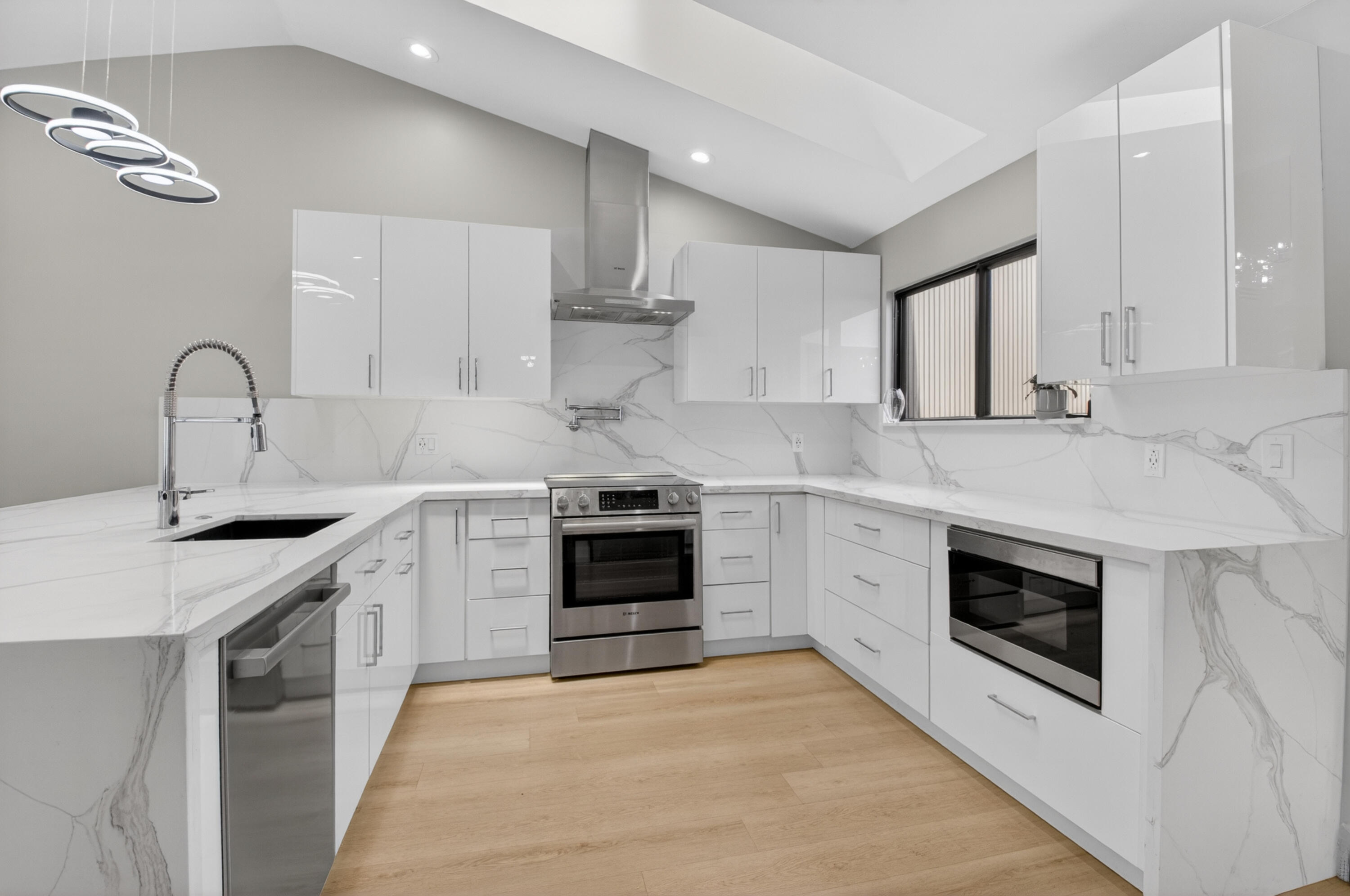 7374 Woodmont, Boca Raton FL 33434