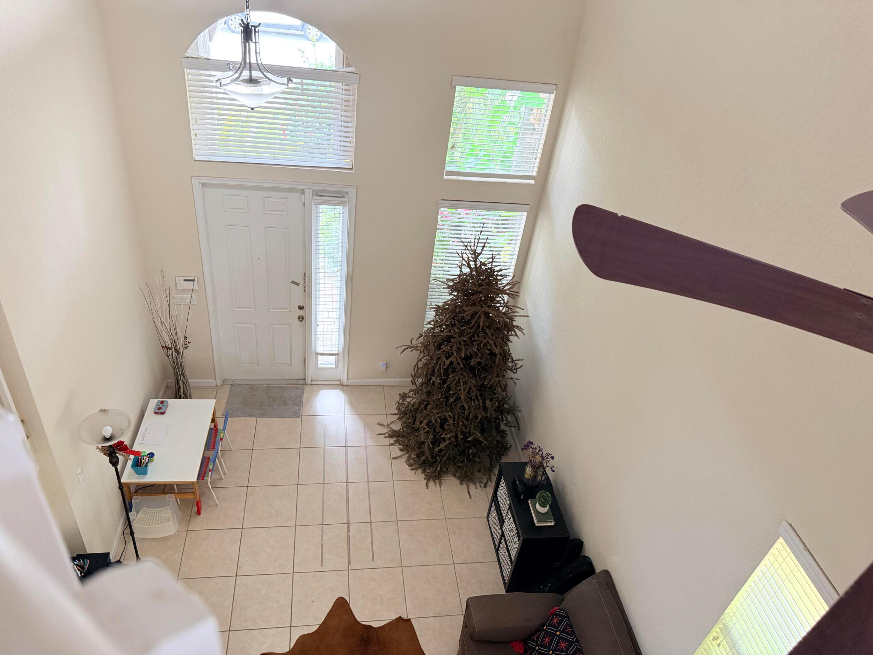 17 Country Lake, Boynton Beach FL 33436