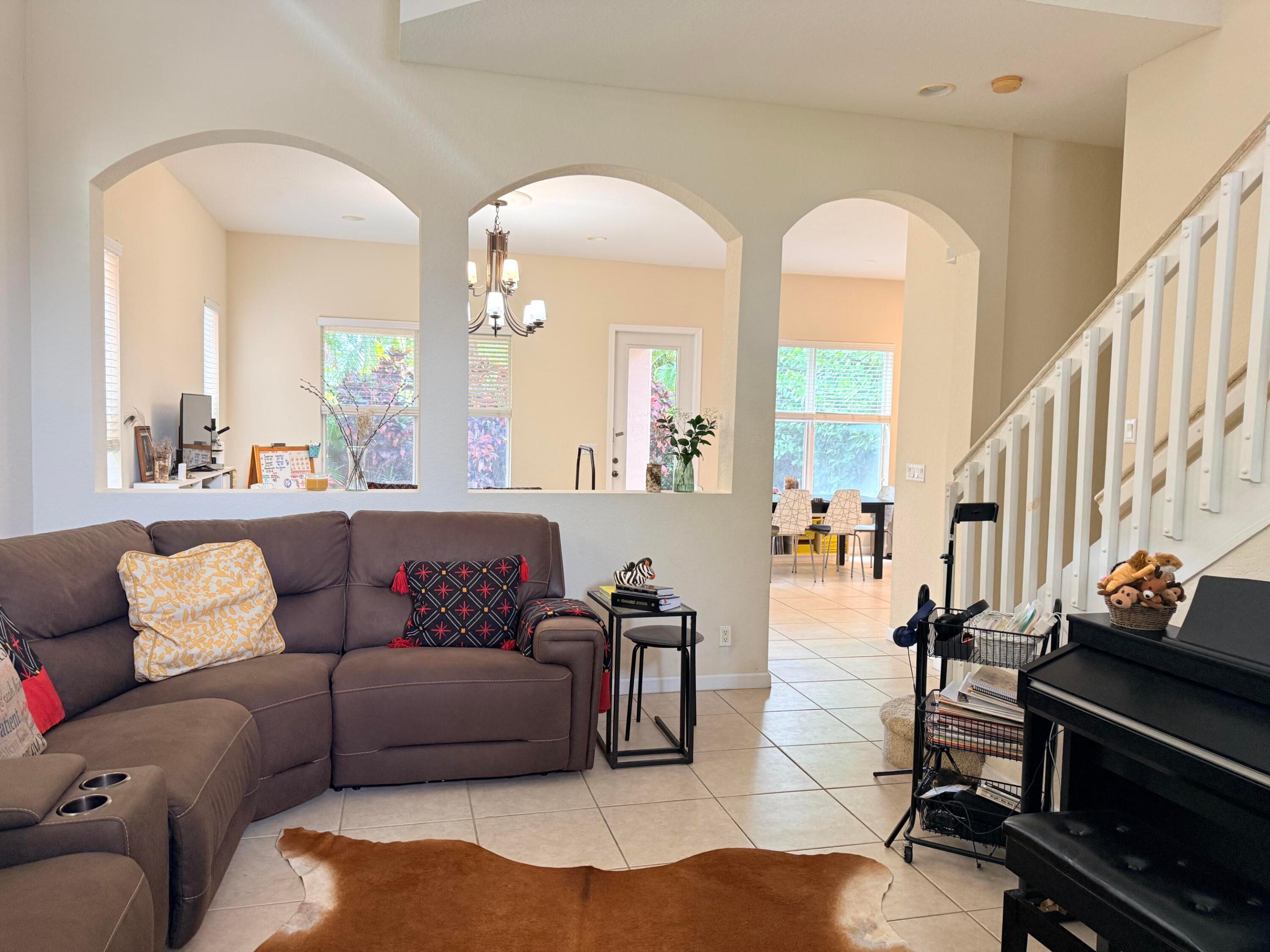 17 Country Lake, Boynton Beach FL 33436
