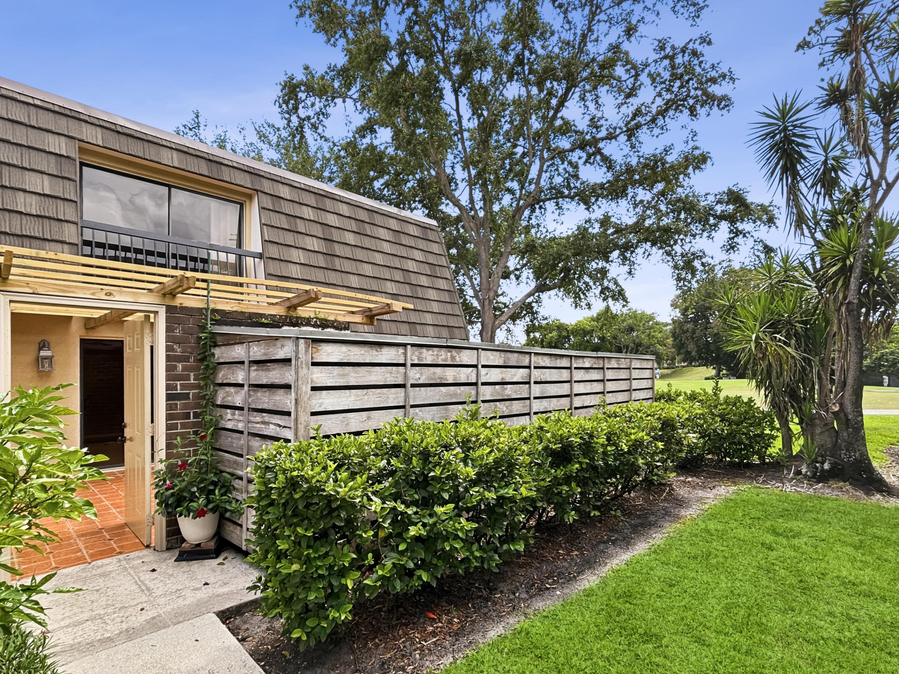 1608 16th, Palm Beach Gardens FL 33418