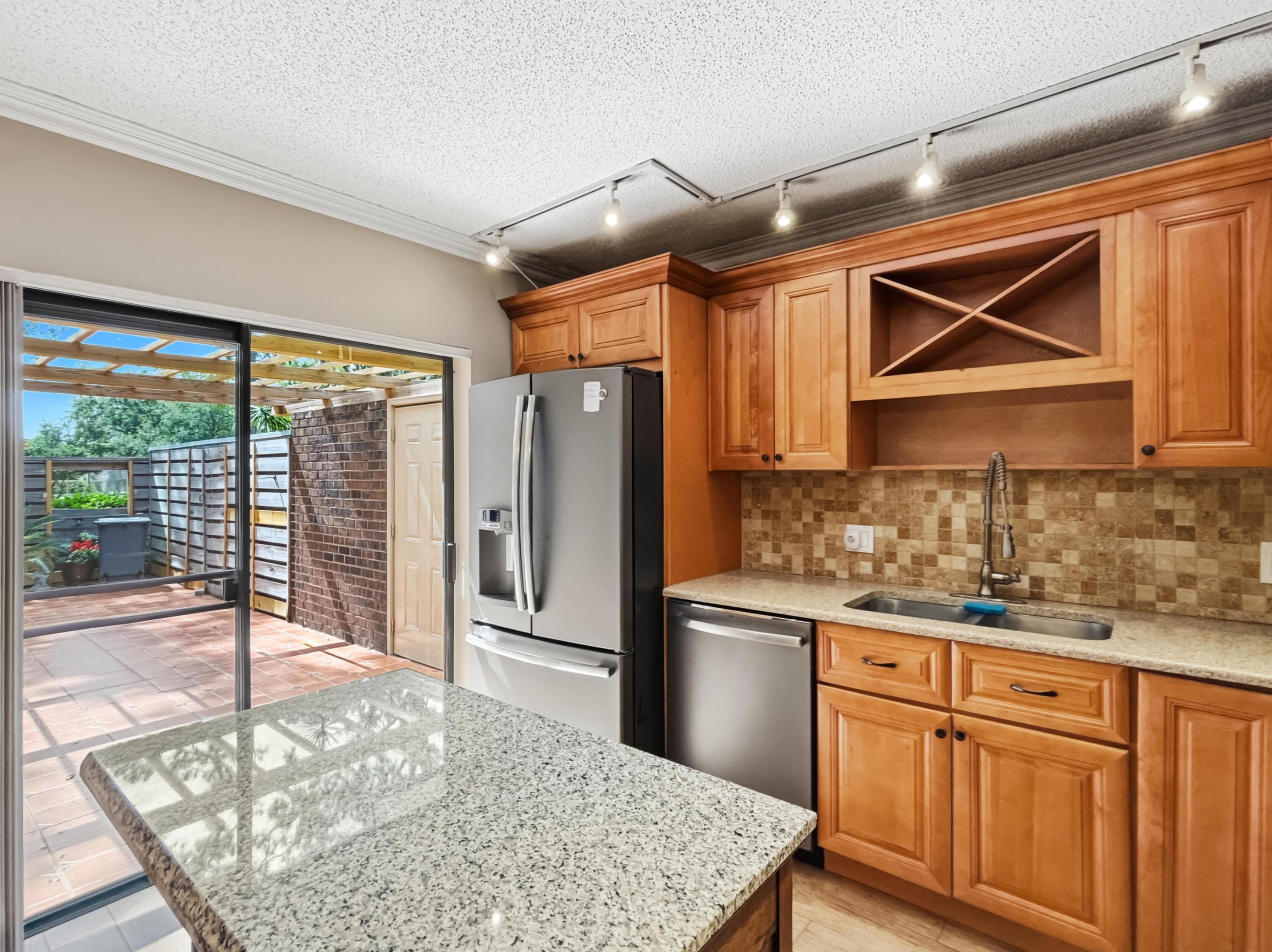 1608 16th, Palm Beach Gardens FL 33418