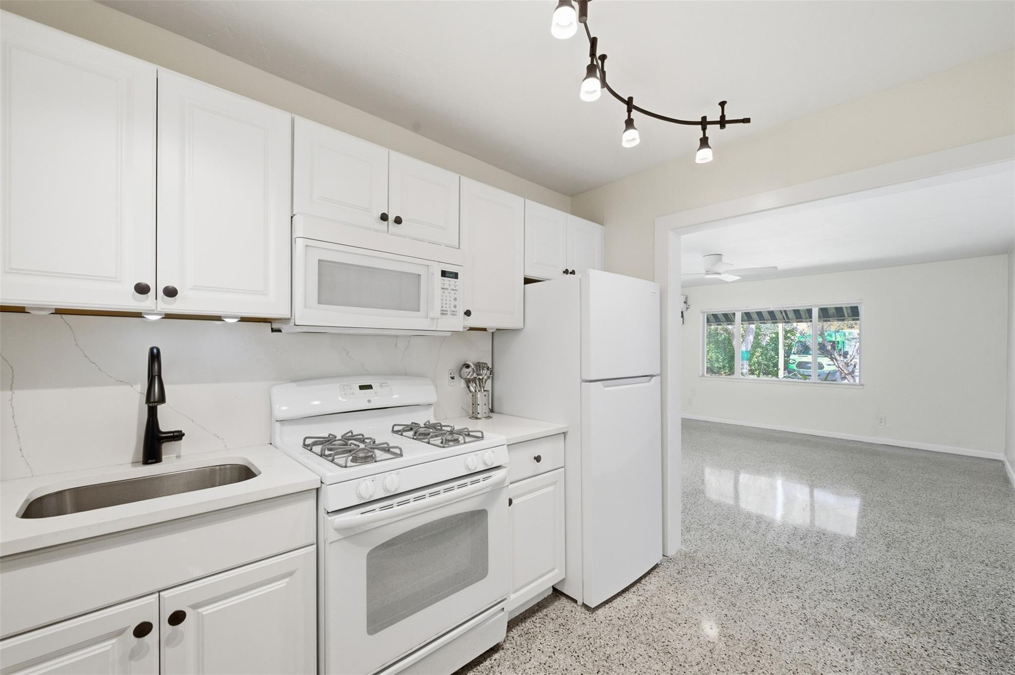 1614 NE 7th, Fort Lauderdale FL 33304