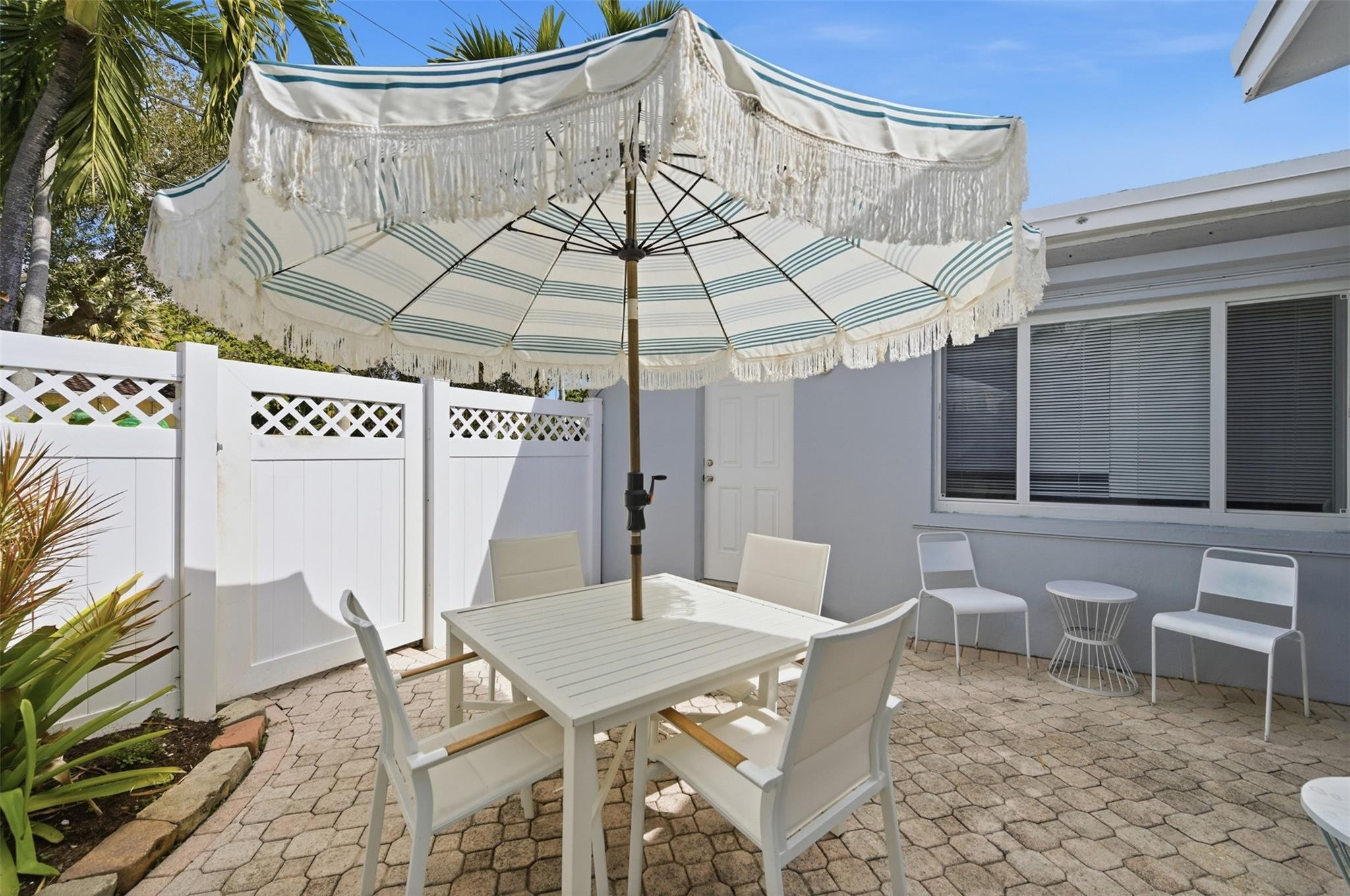 1614 NE 7th, Fort Lauderdale FL 33304