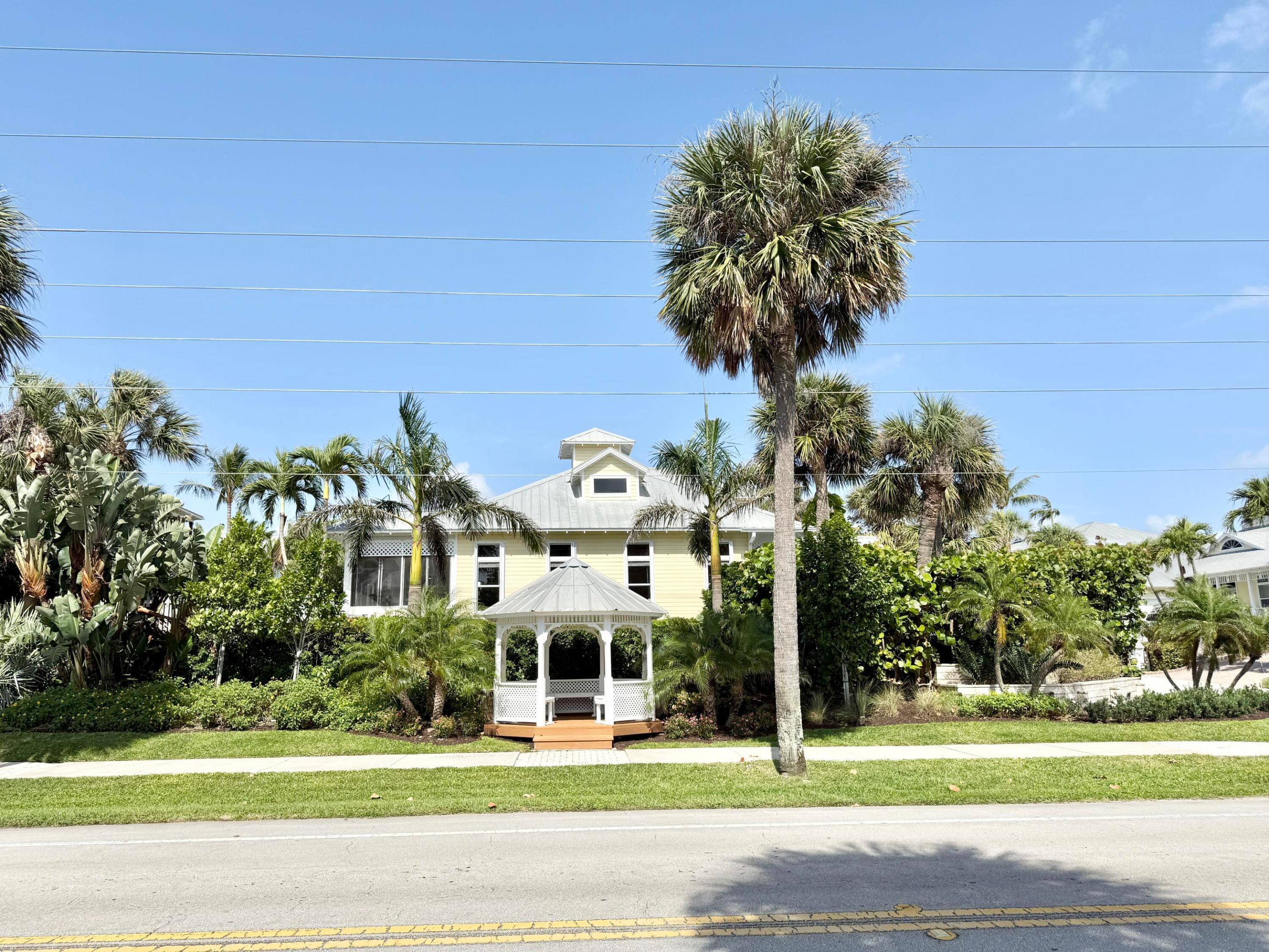 400 Seaside, Juno Beach FL 33408