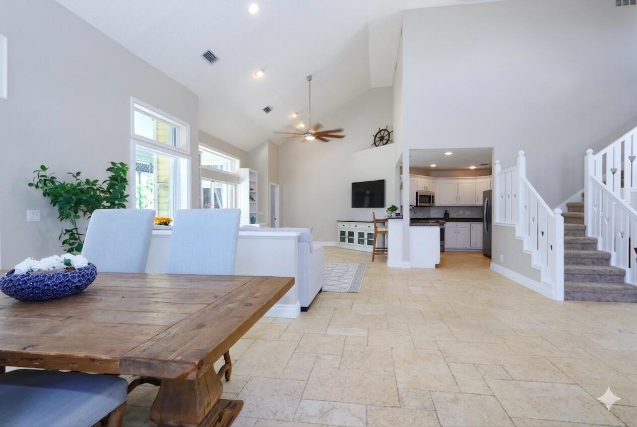 400 Seaside, Juno Beach FL 33408