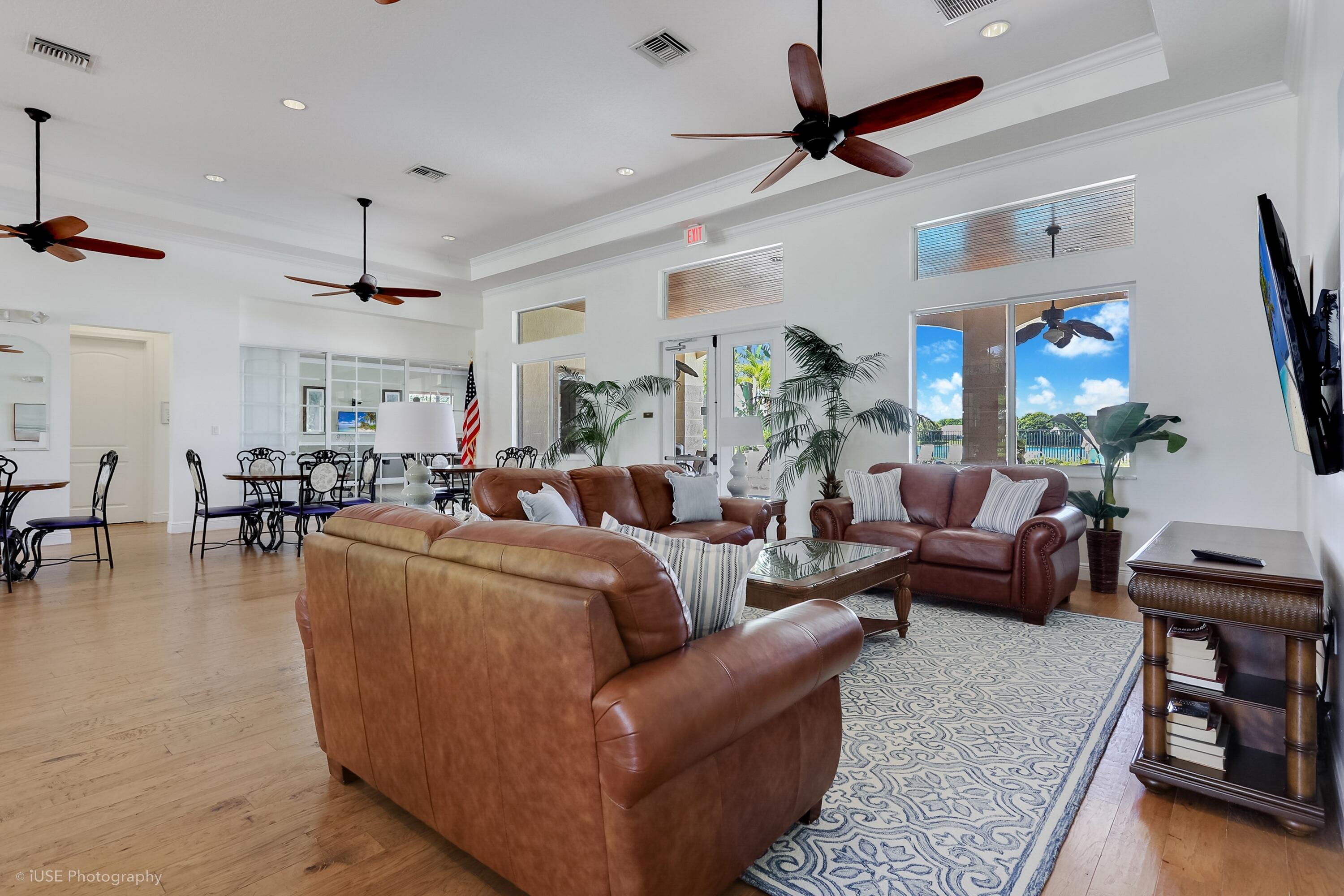 8332 Cocoplum Sound, West Palm Beach FL 33411