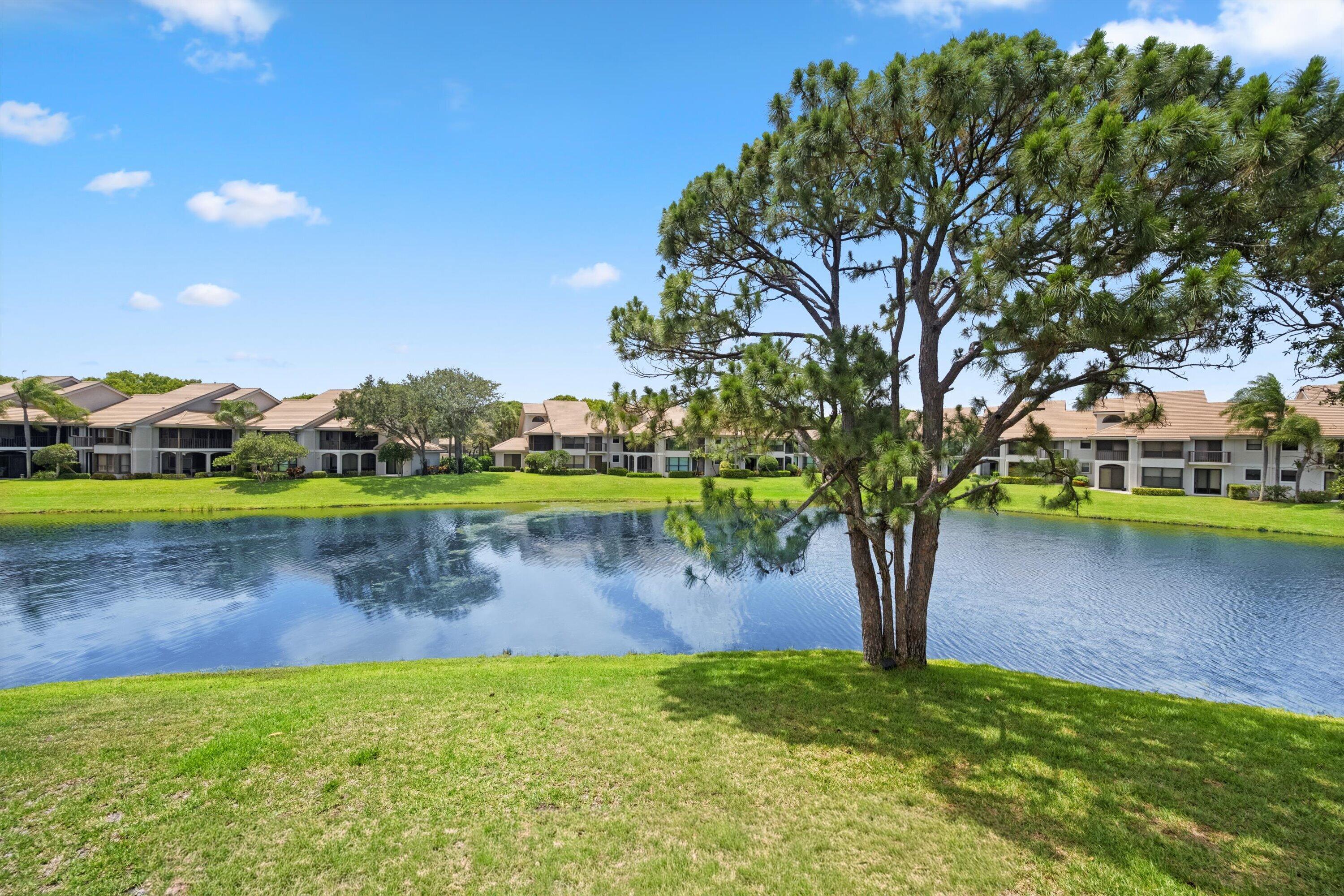 16695 N Traders Xing #218, Jupiter FL 33477