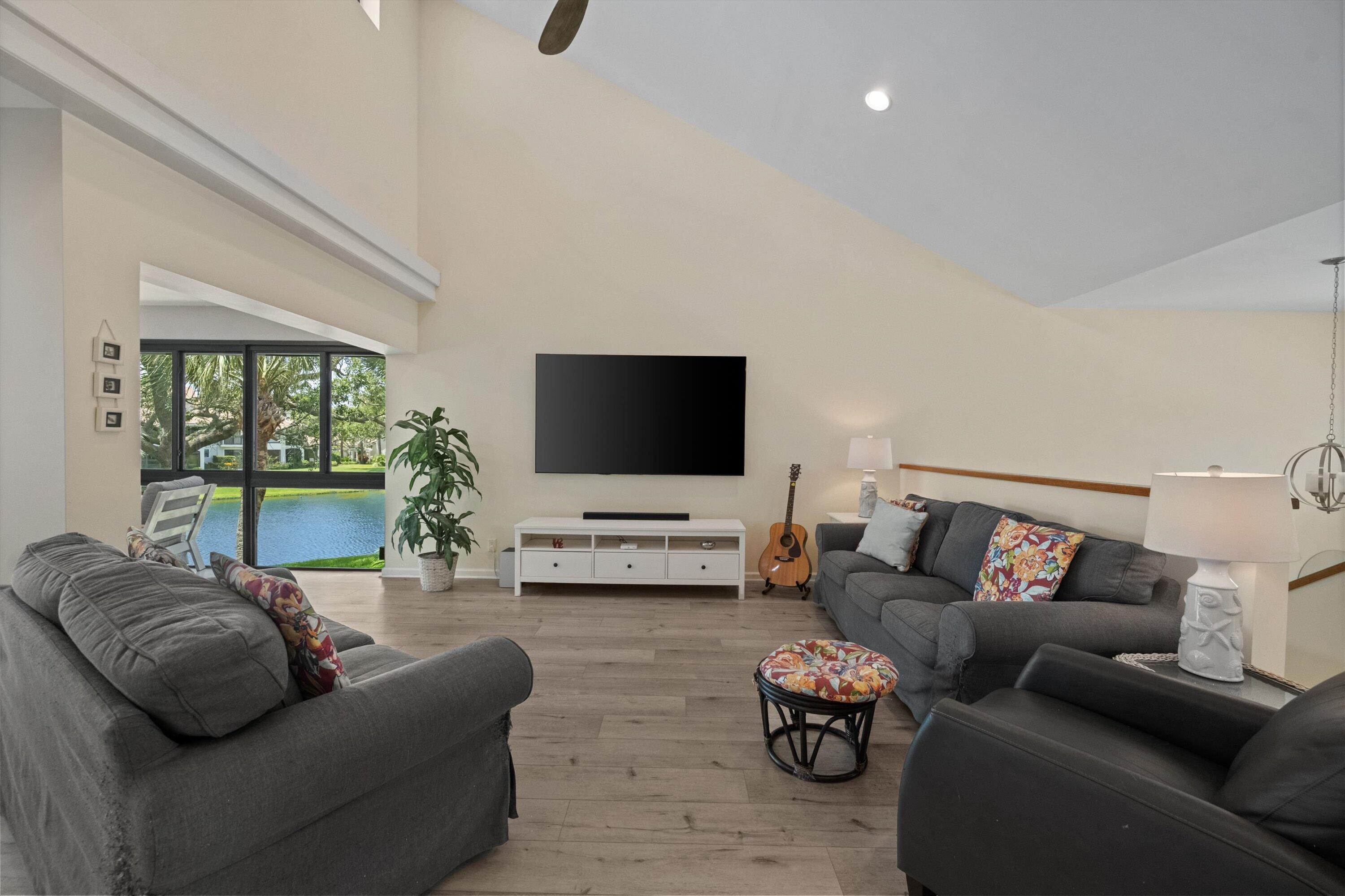 16695 N Traders Xing #218, Jupiter FL 33477