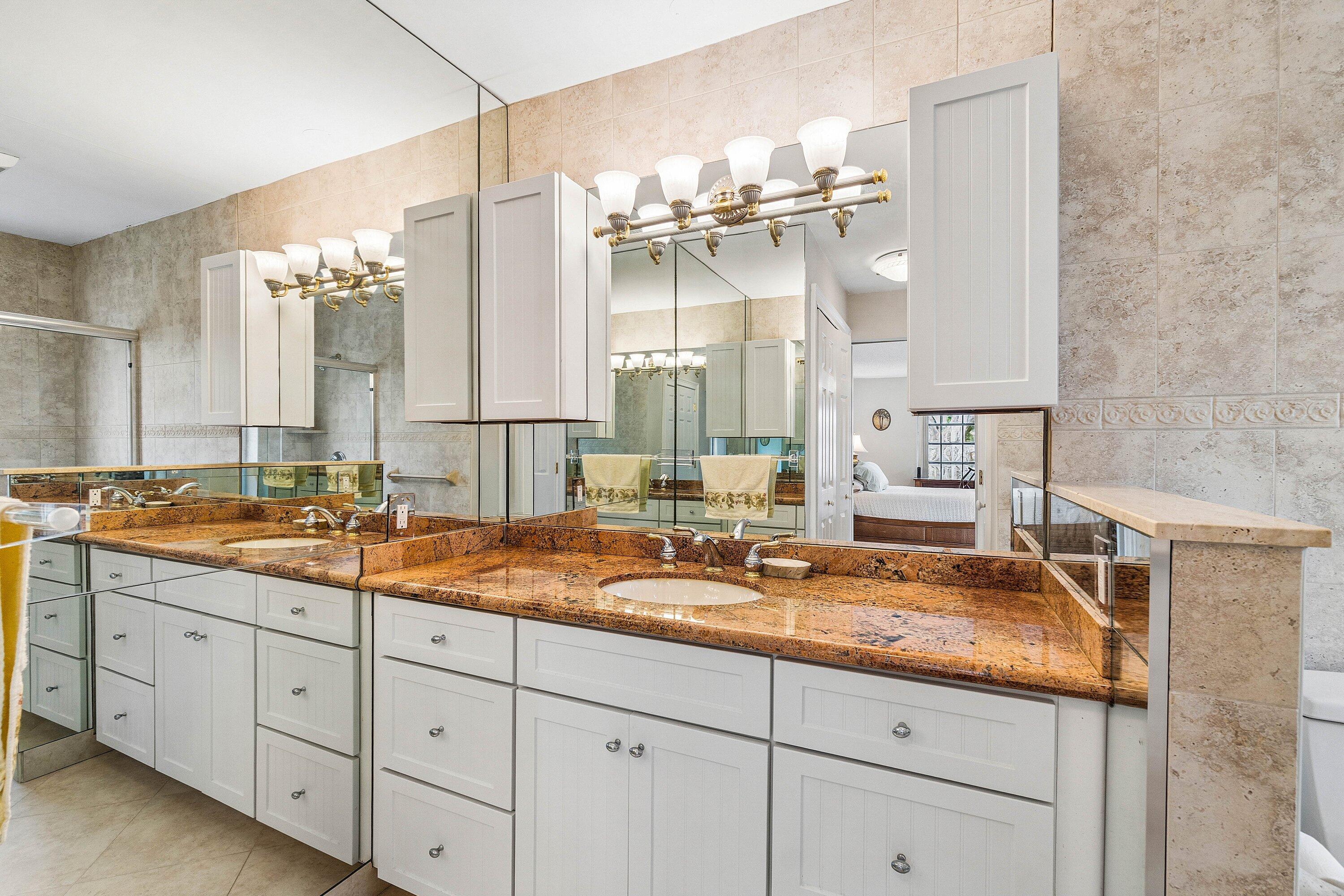 6417 Bay Club #2, Fort Lauderdale FL 33308