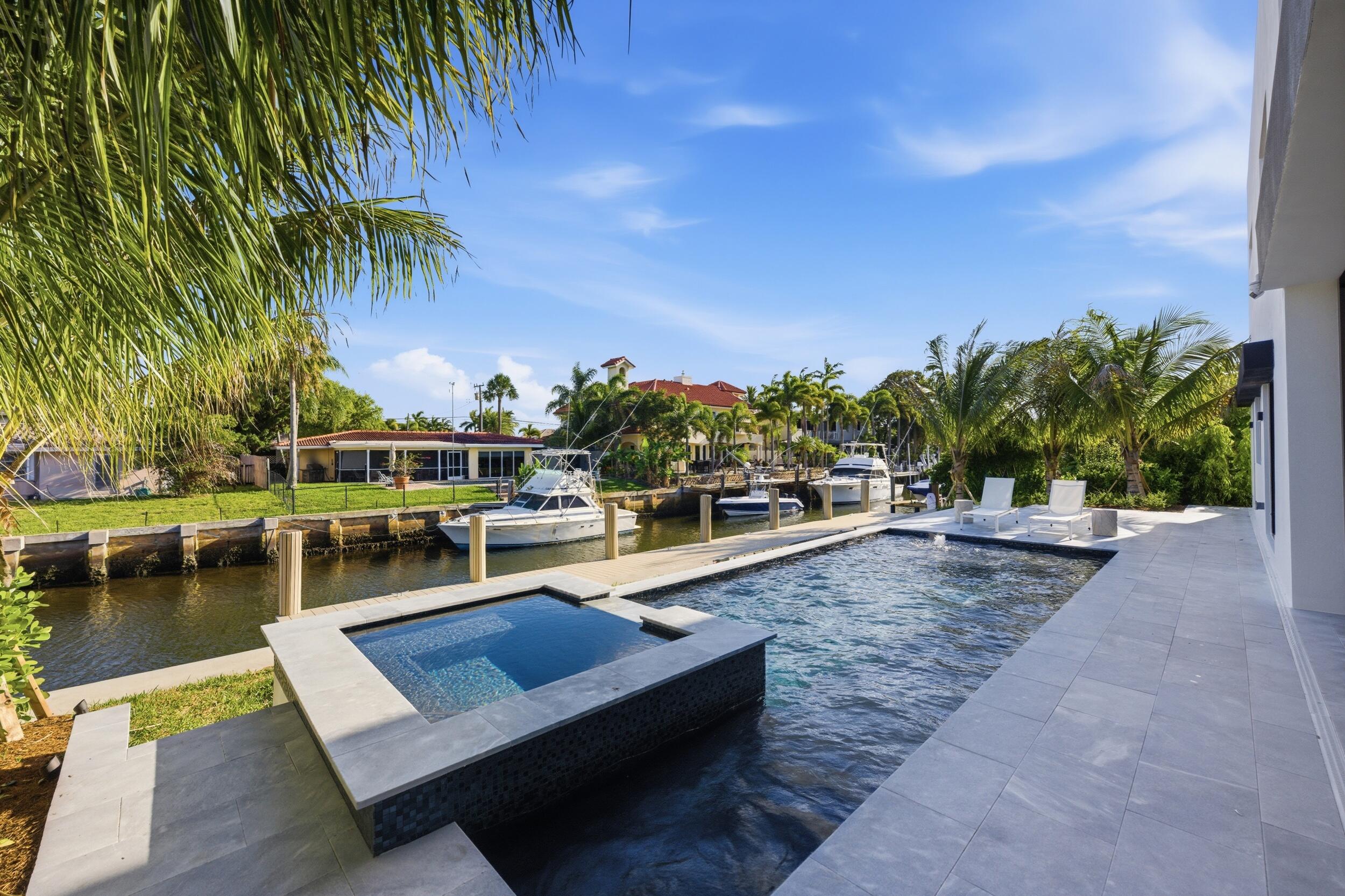 2360 NE 49th, Lighthouse Point FL 33064