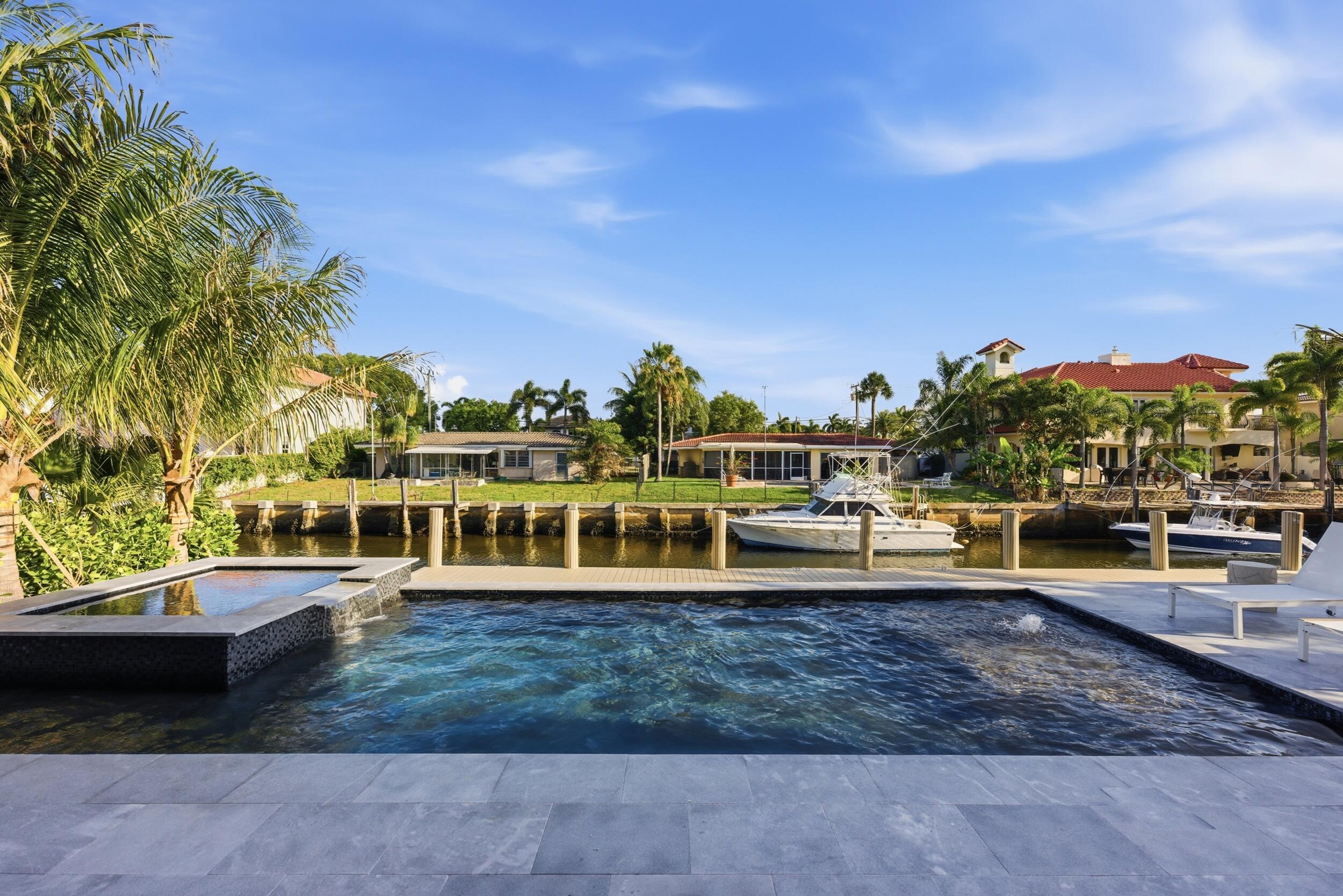 2360 NE 49th, Lighthouse Point FL 33064