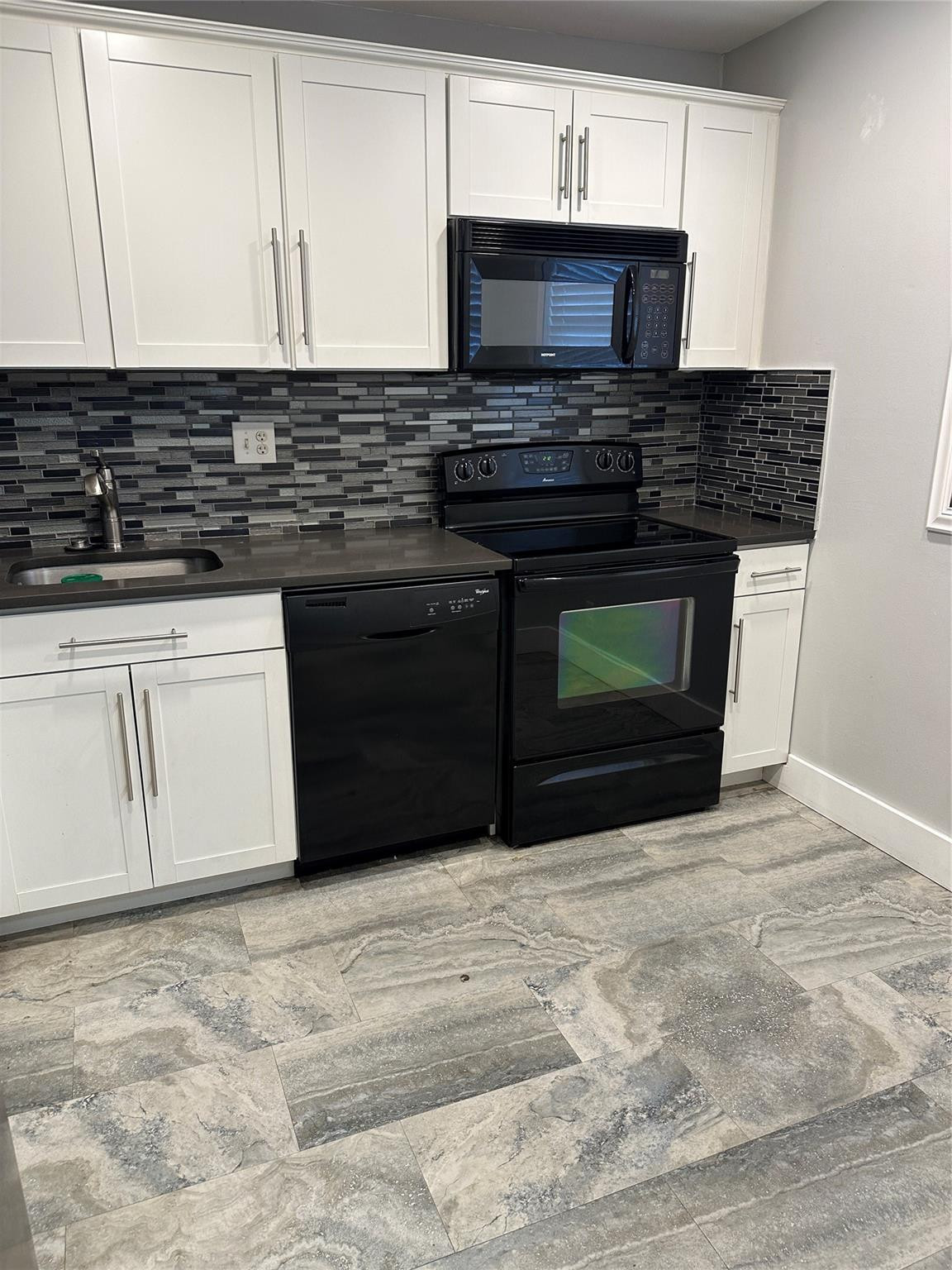 8310 Sands Point #104, Tamarac FL 33321