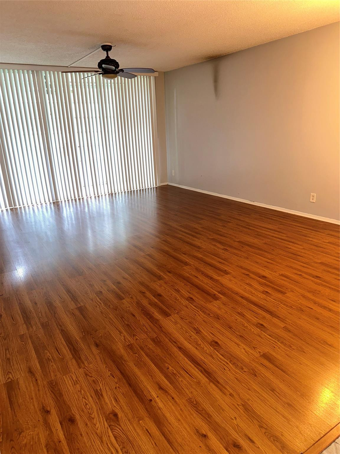 8310 Sands Point #104, Tamarac FL 33321