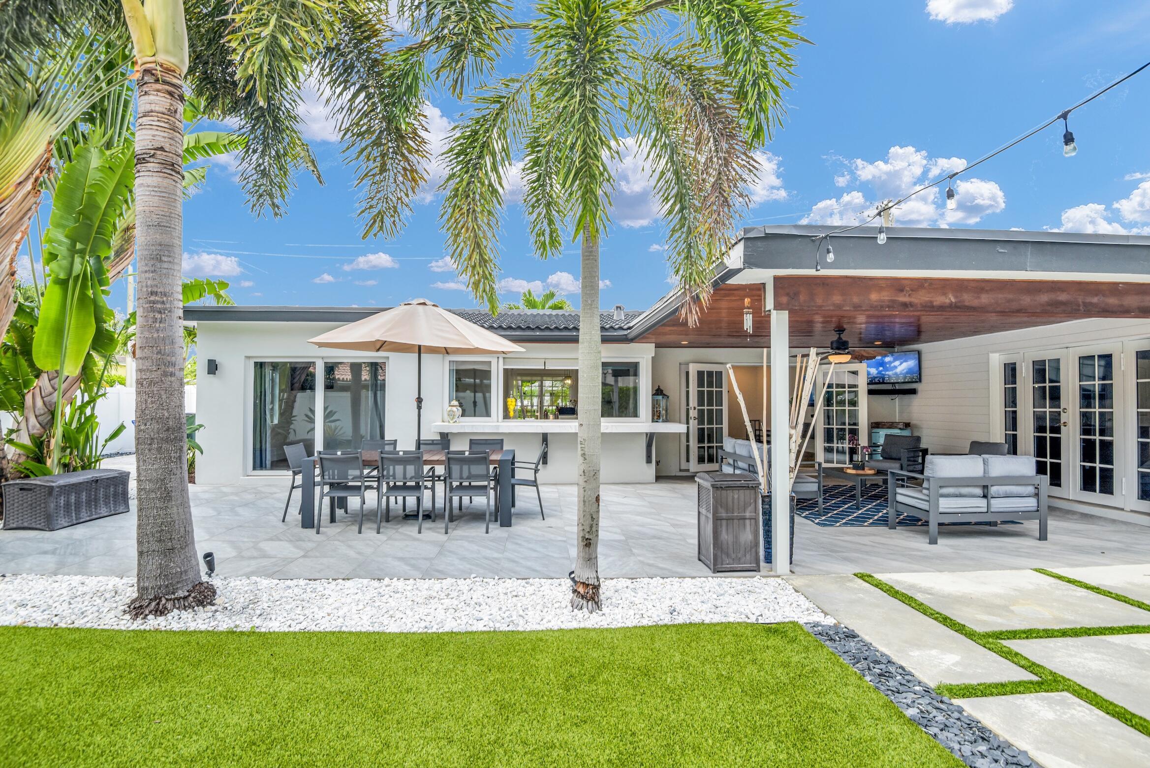 701 Appleby, Boca Raton FL 33487