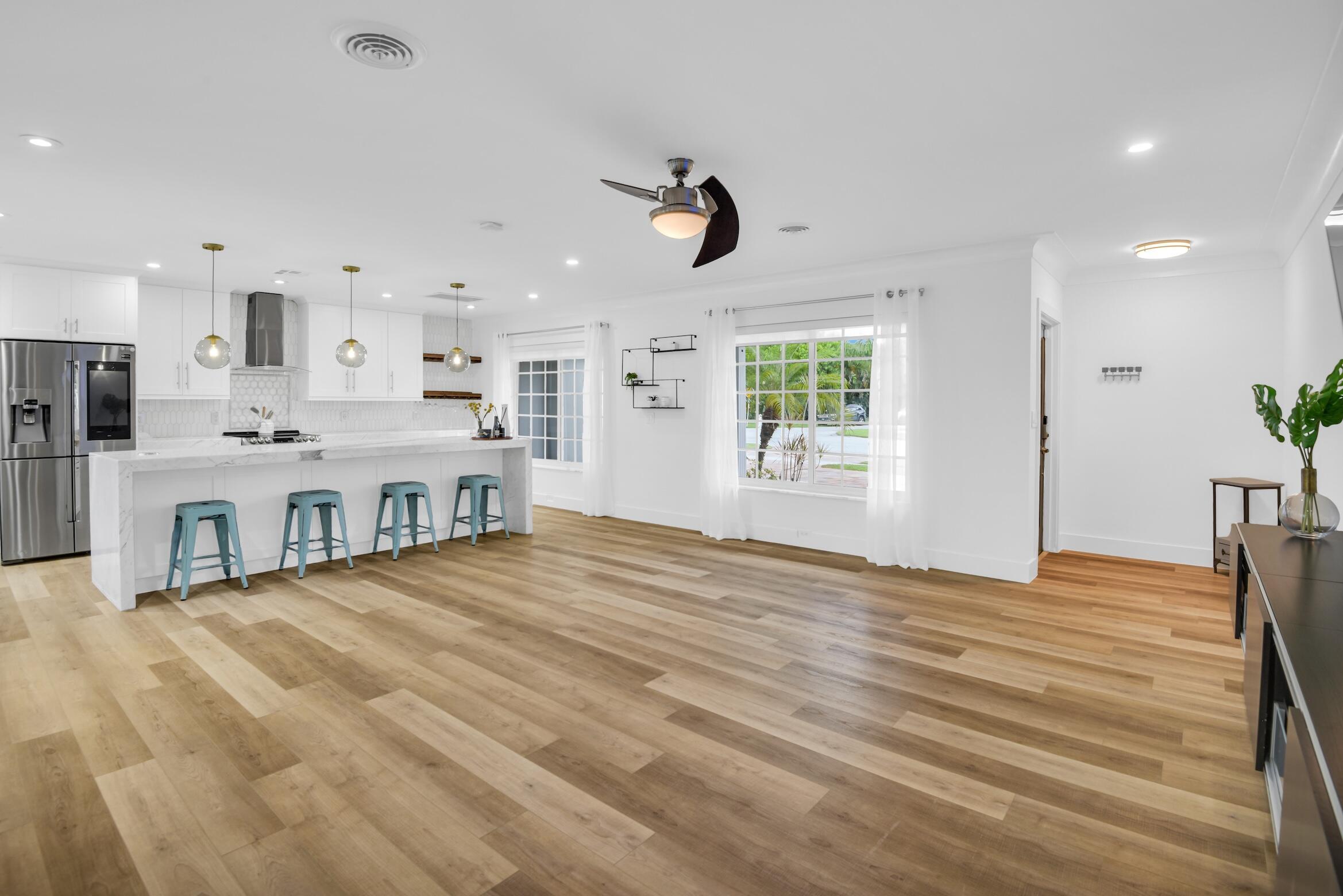 701 Appleby, Boca Raton FL 33487