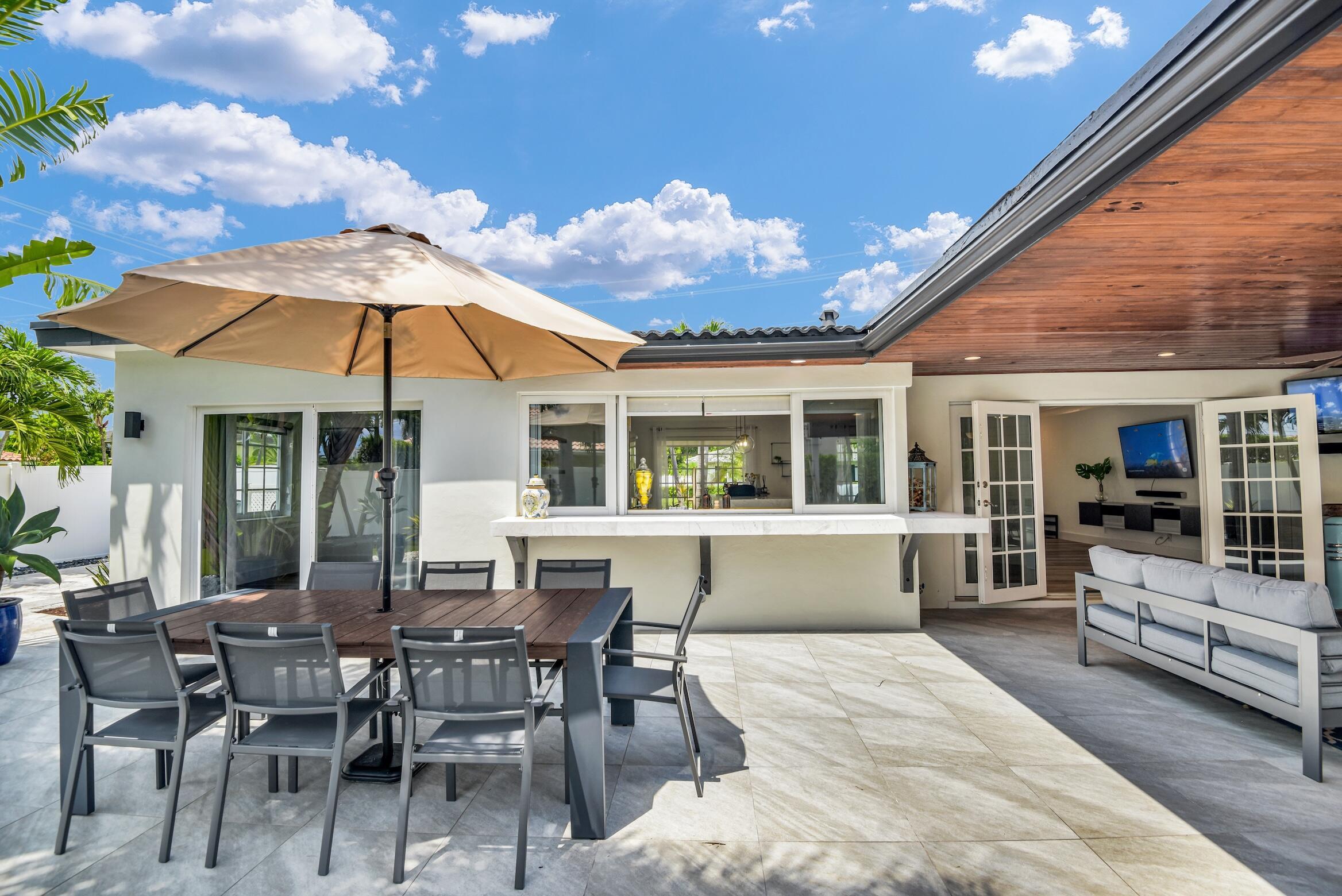 701 Appleby, Boca Raton FL 33487