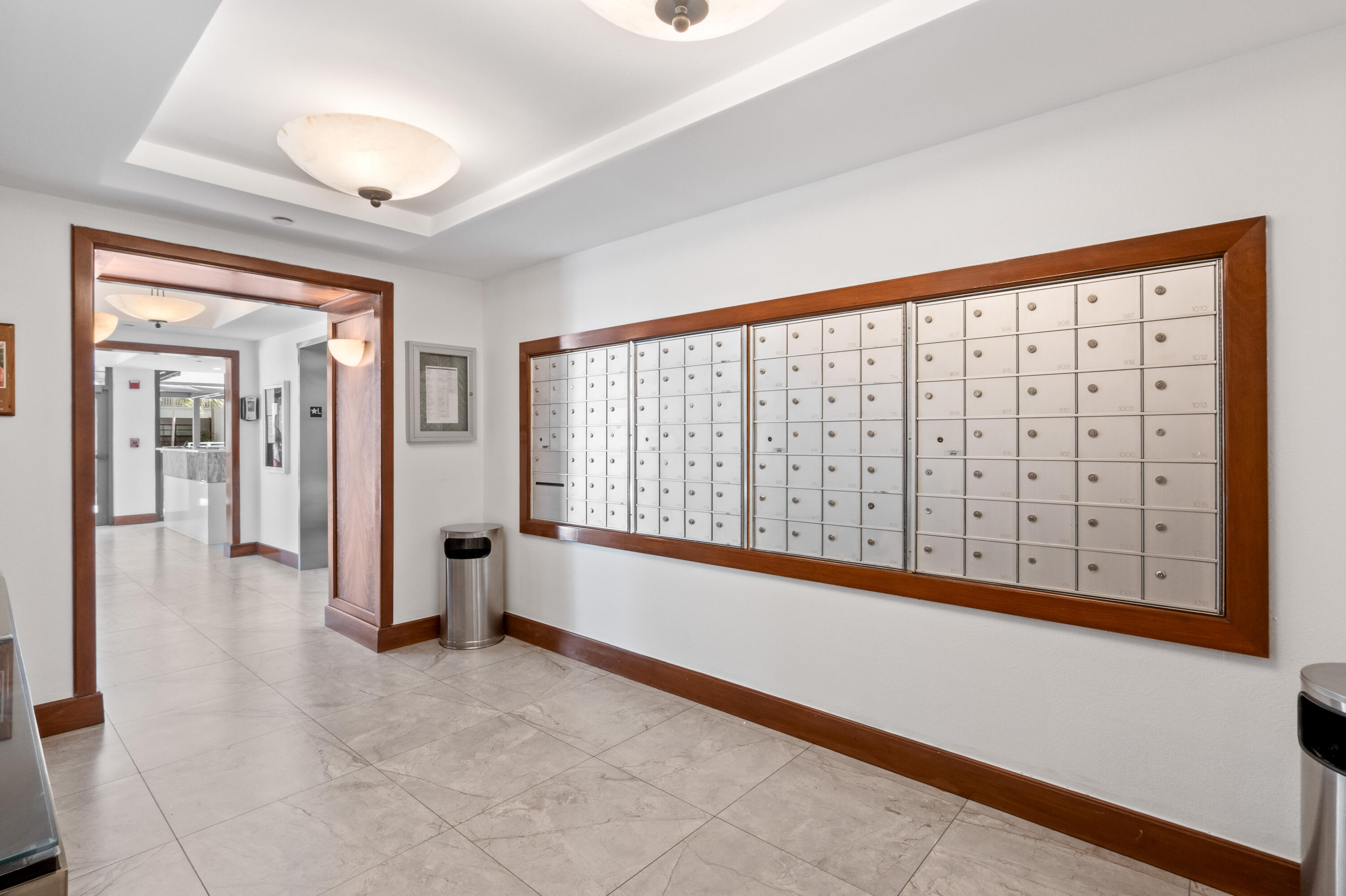 3100 NE 48th #806, Fort Lauderdale FL 33308