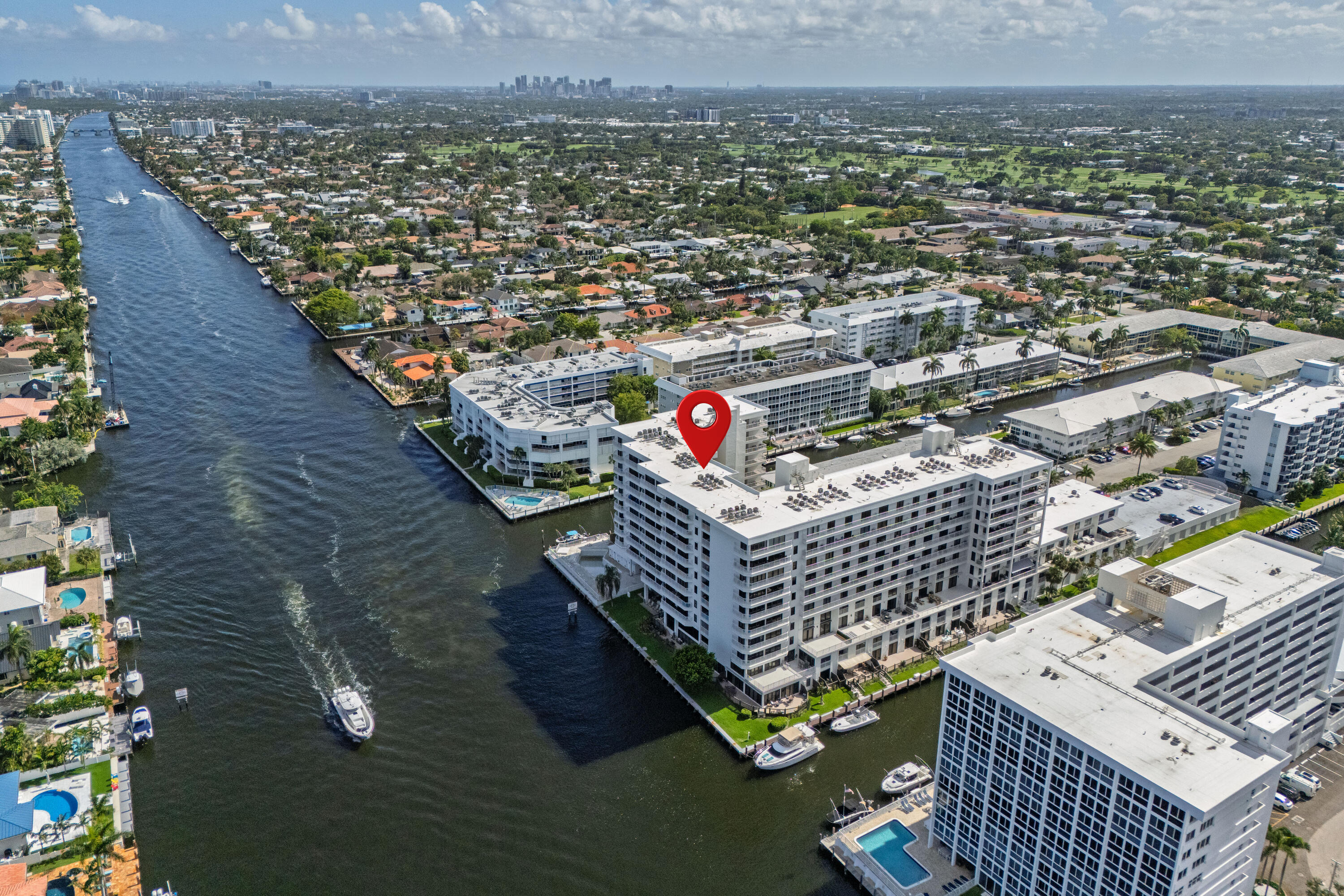 3100 NE 48th #806, Fort Lauderdale FL 33308