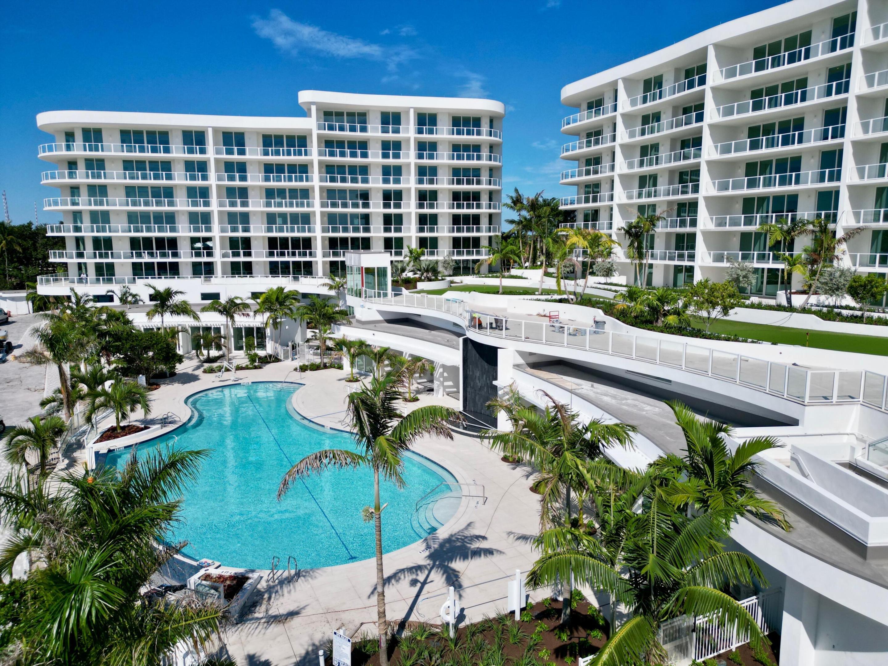 2200 Pga #713, Palm Beach Gardens FL 33408