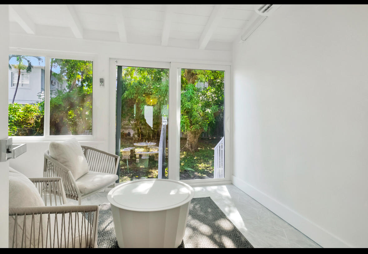 7825 Byron, Miami Beach FL 33141