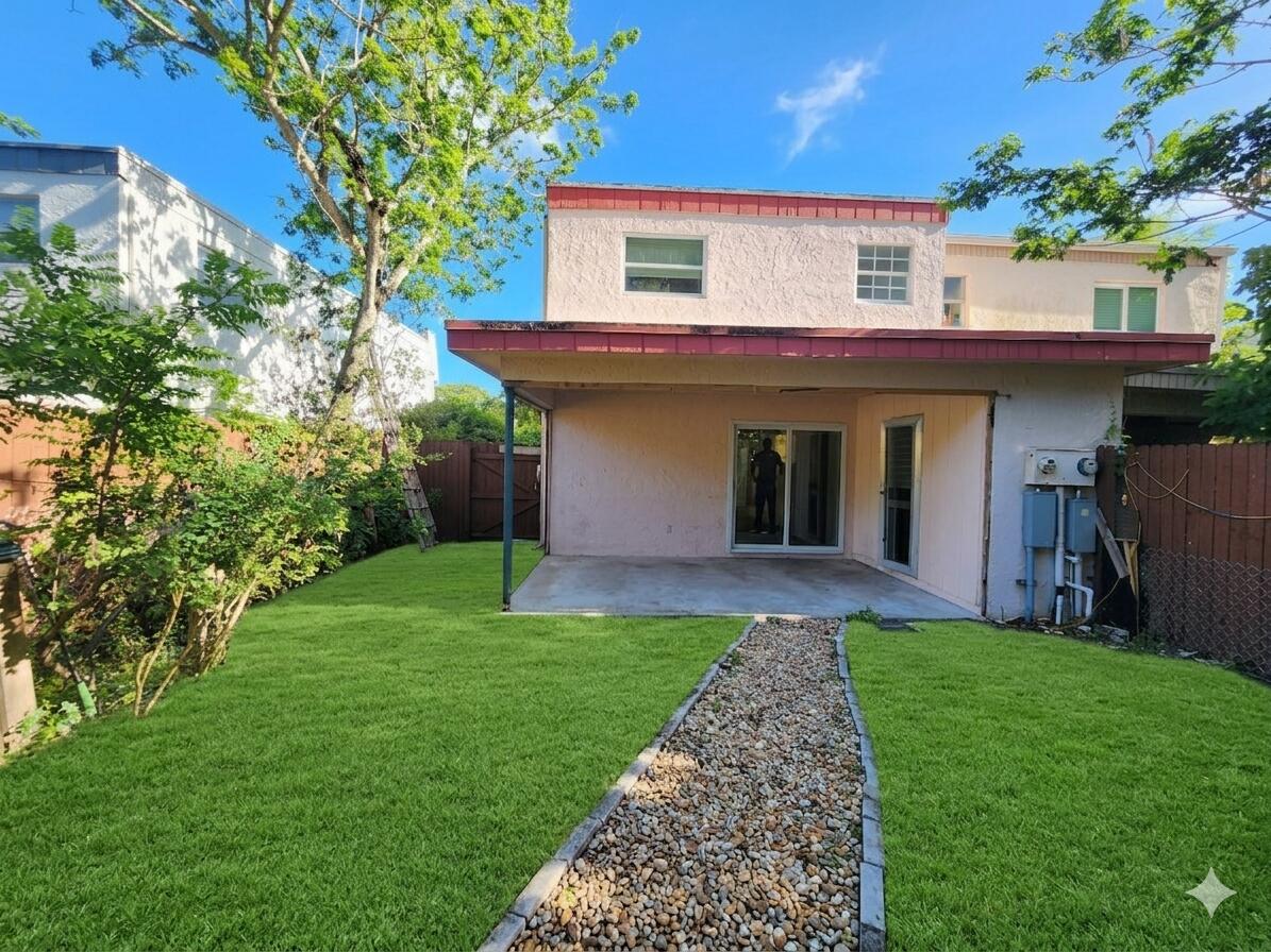 7931 SW 7th, North Lauderdale FL 33068