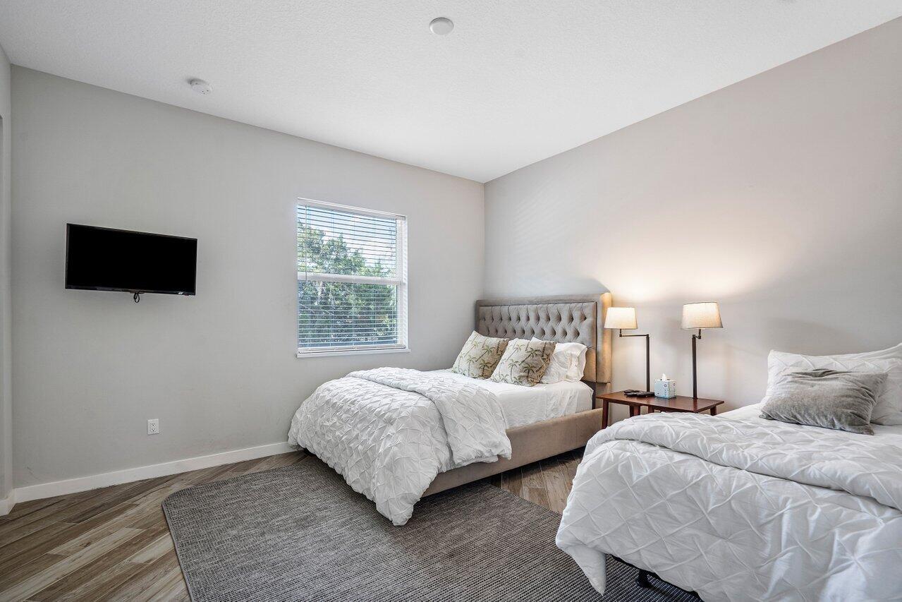 1382 Clydesdale, Wellington FL 33414