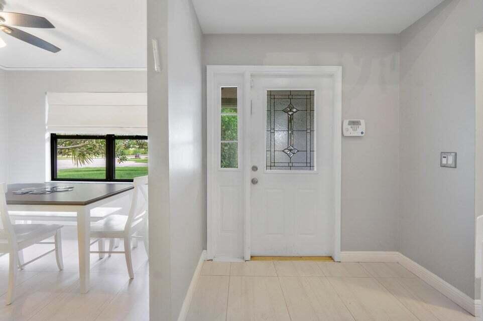 4140 Woods End, Boca Raton FL 33487