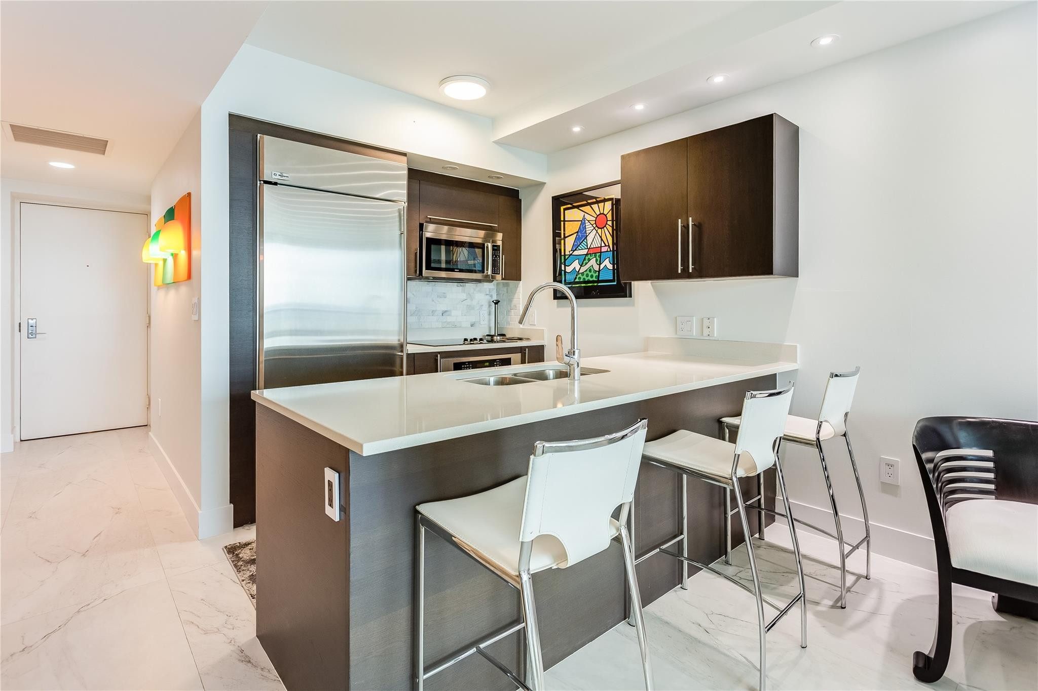 55 SE 6th #3500, Miami FL 33131