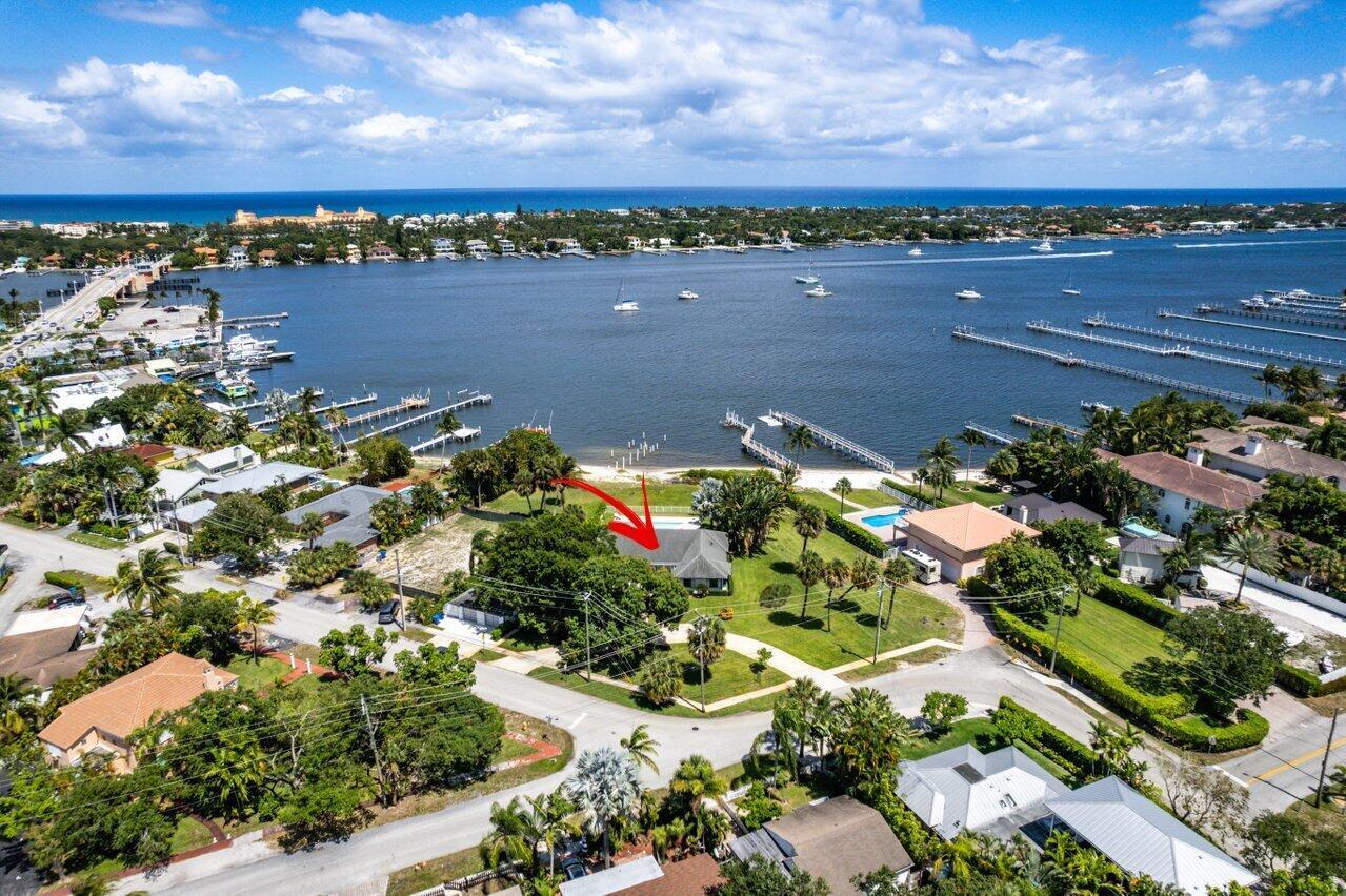 210 S Lake, Lantana FL 33462