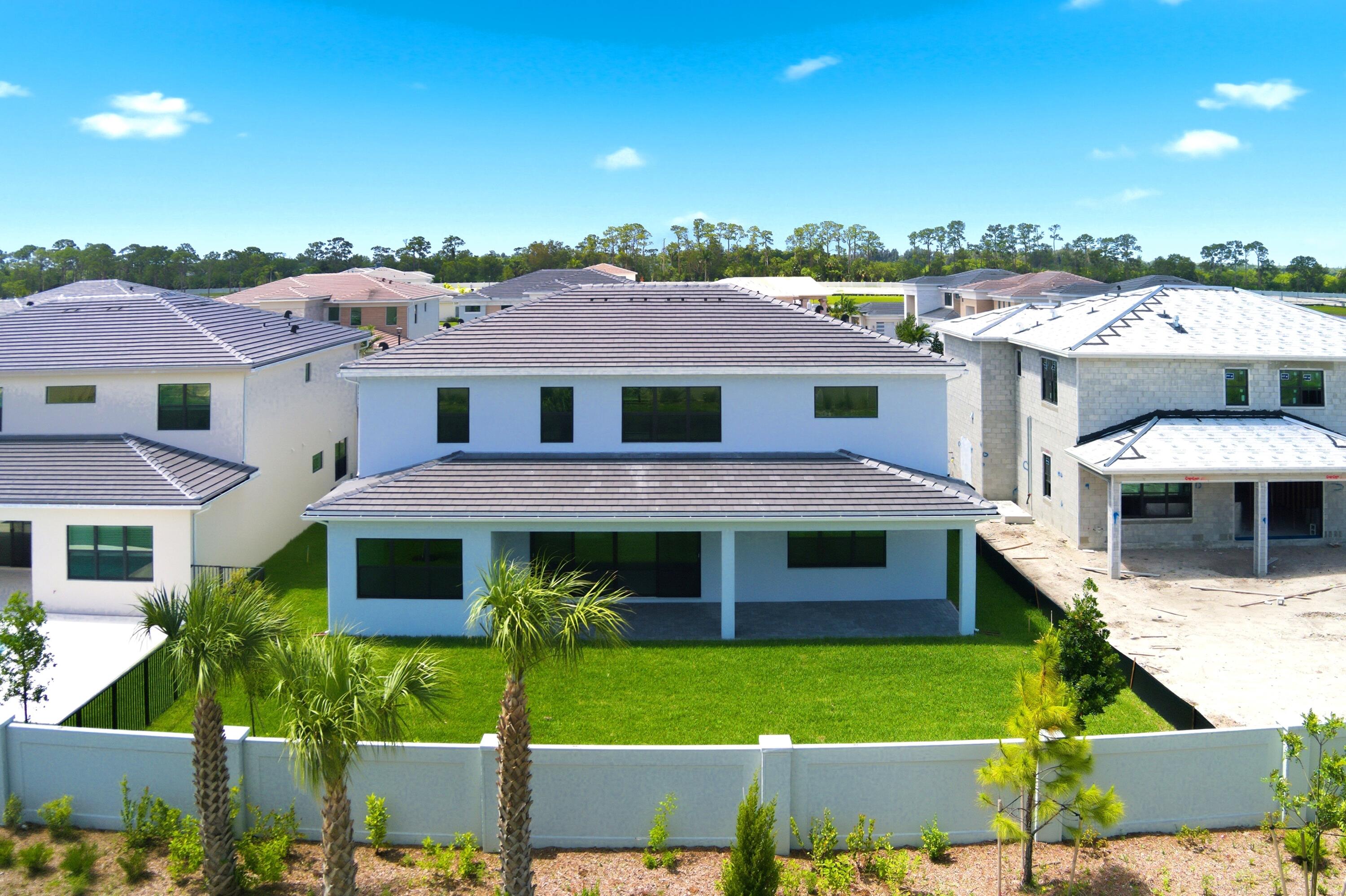 10169 Royal Ascot, Lake Worth FL 33449