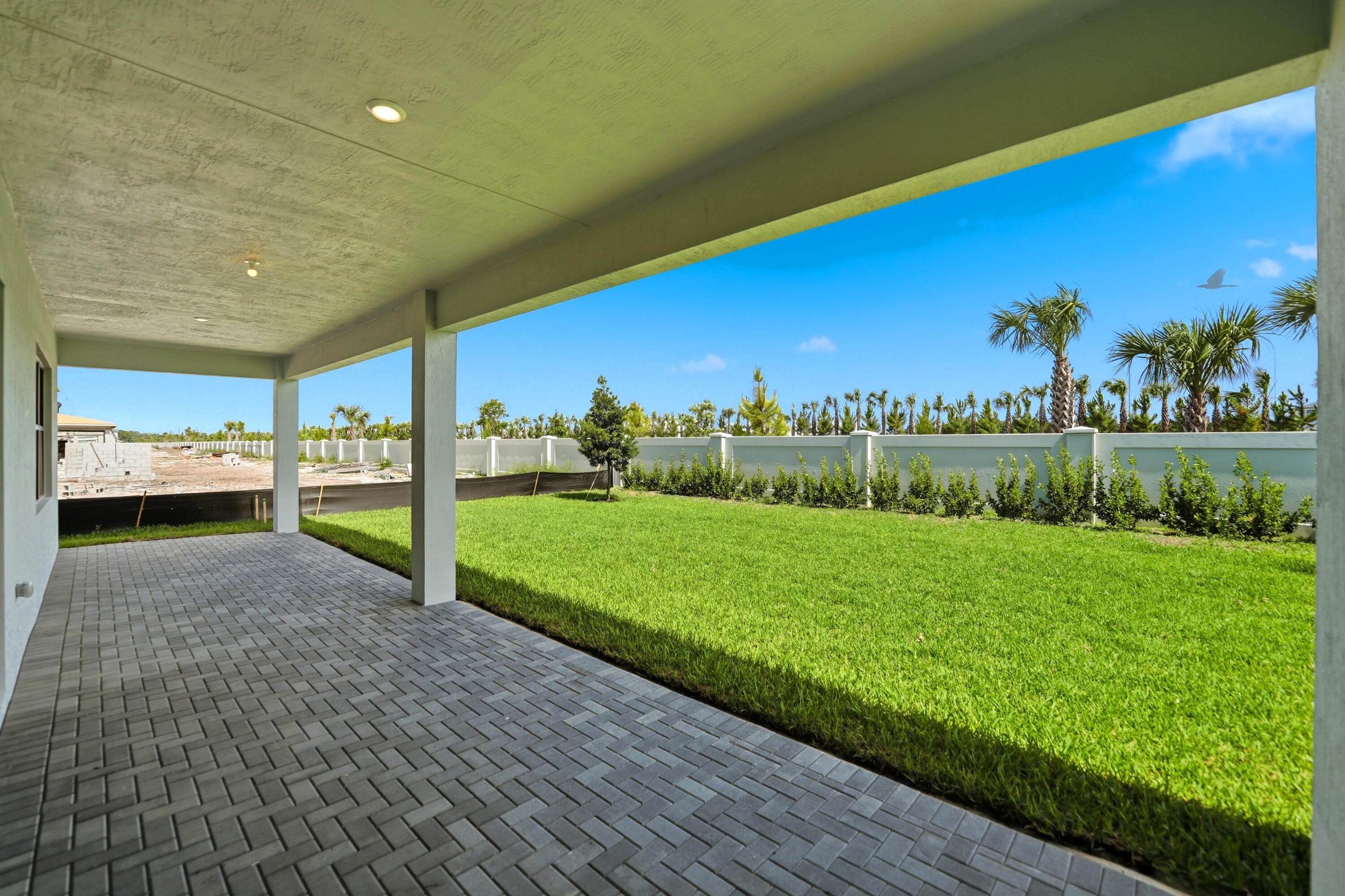 10169 Royal Ascot, Lake Worth FL 33449