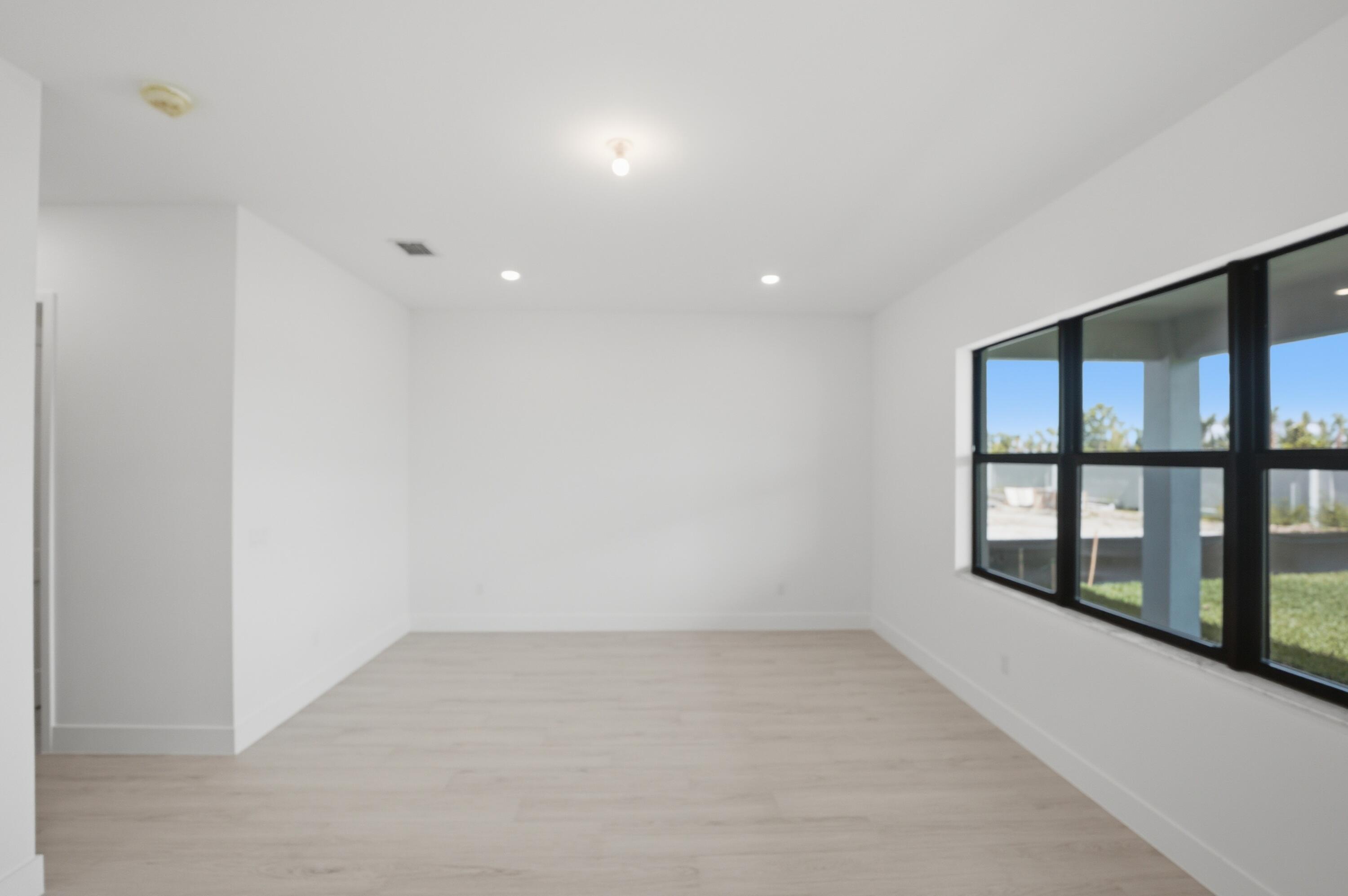 10169 Royal Ascot, Lake Worth FL 33449