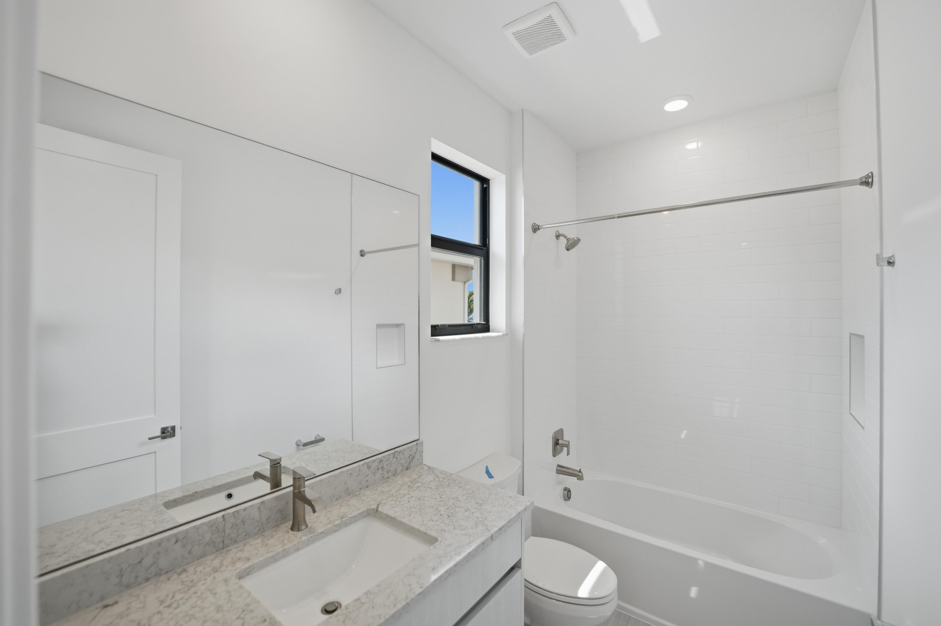 10169 Royal Ascot, Lake Worth FL 33449