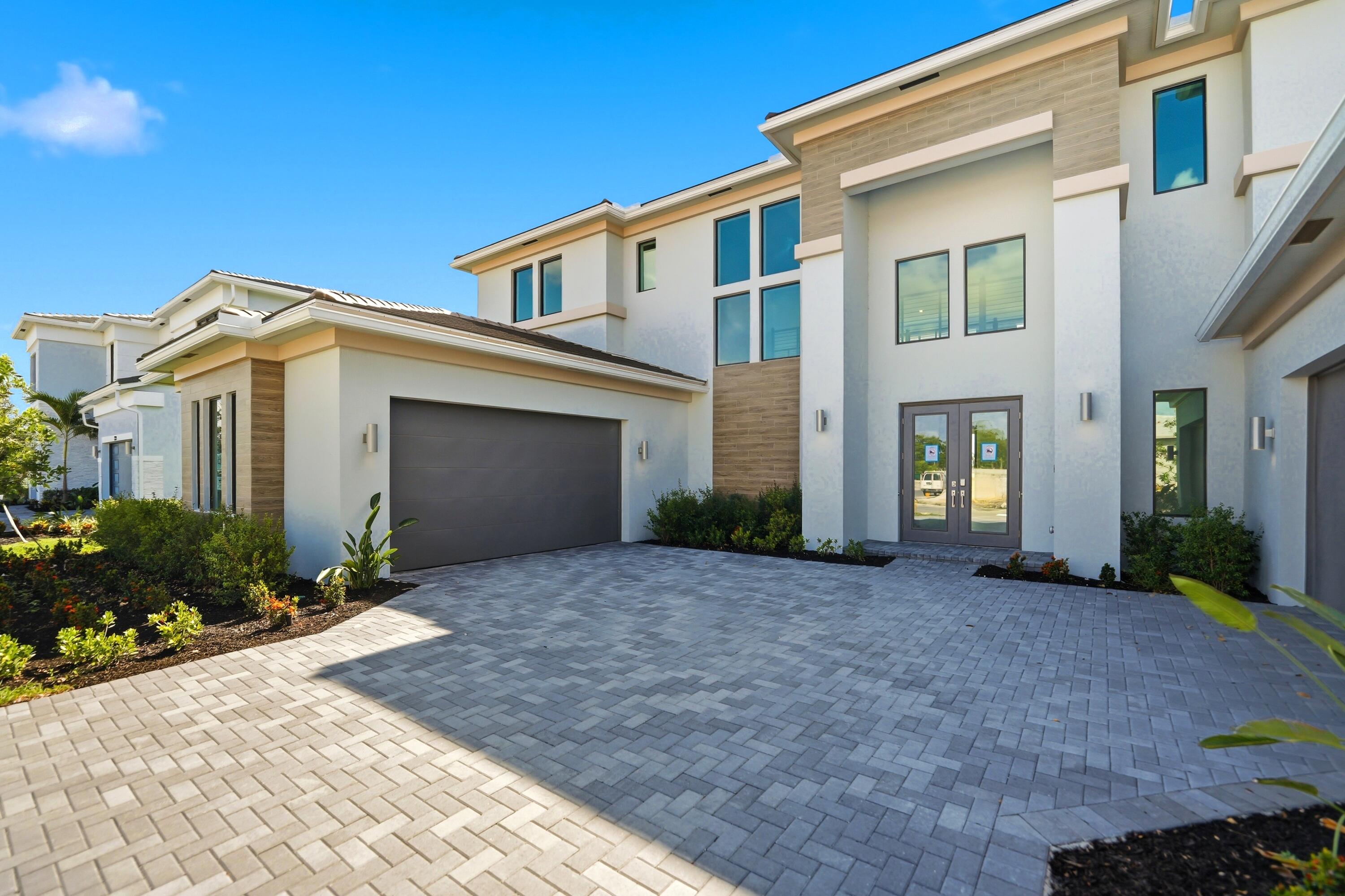 7738 Longchamp, Lake Worth FL 33449