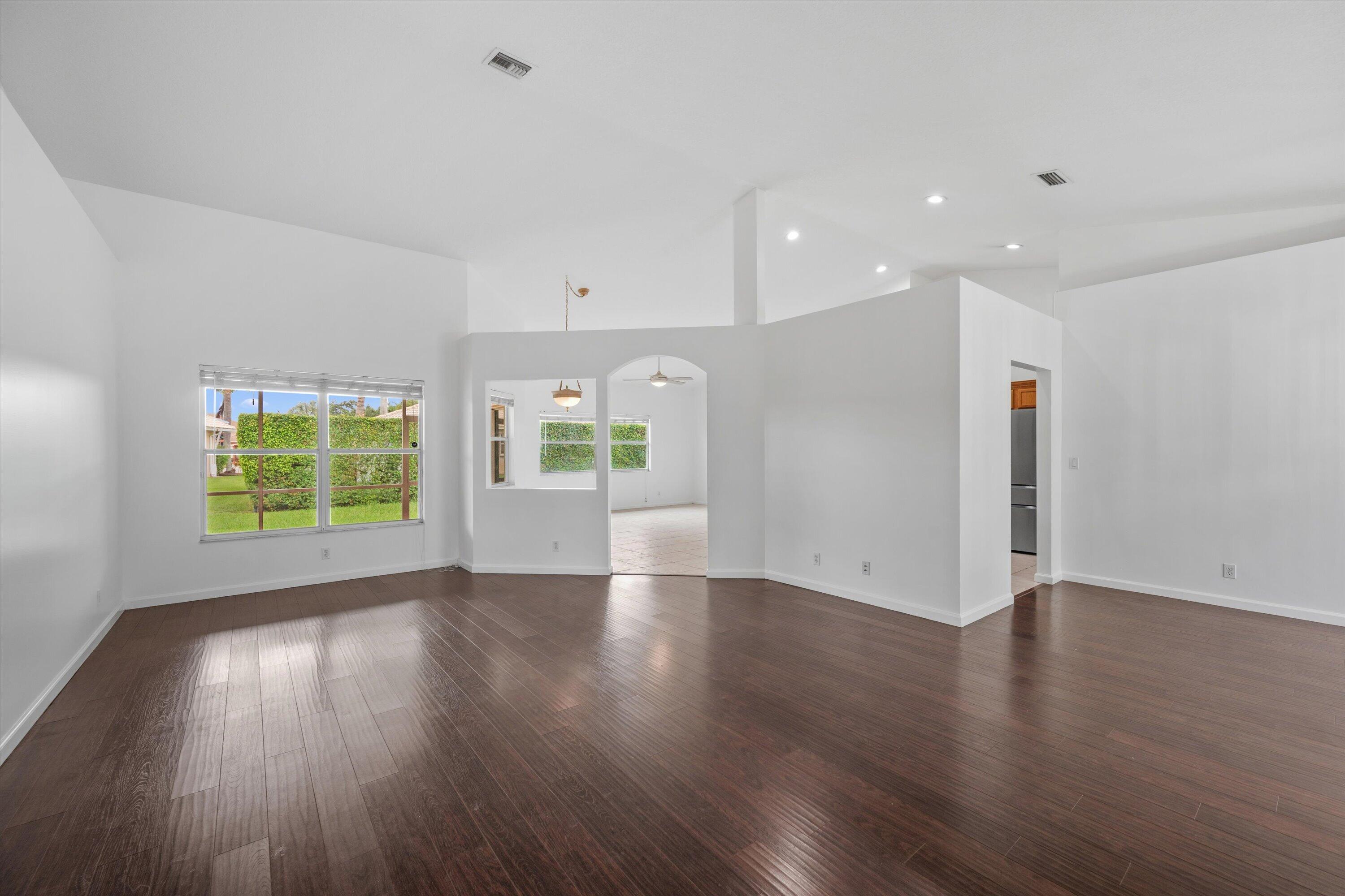 106 Fernwood, Royal Palm Beach FL 33411