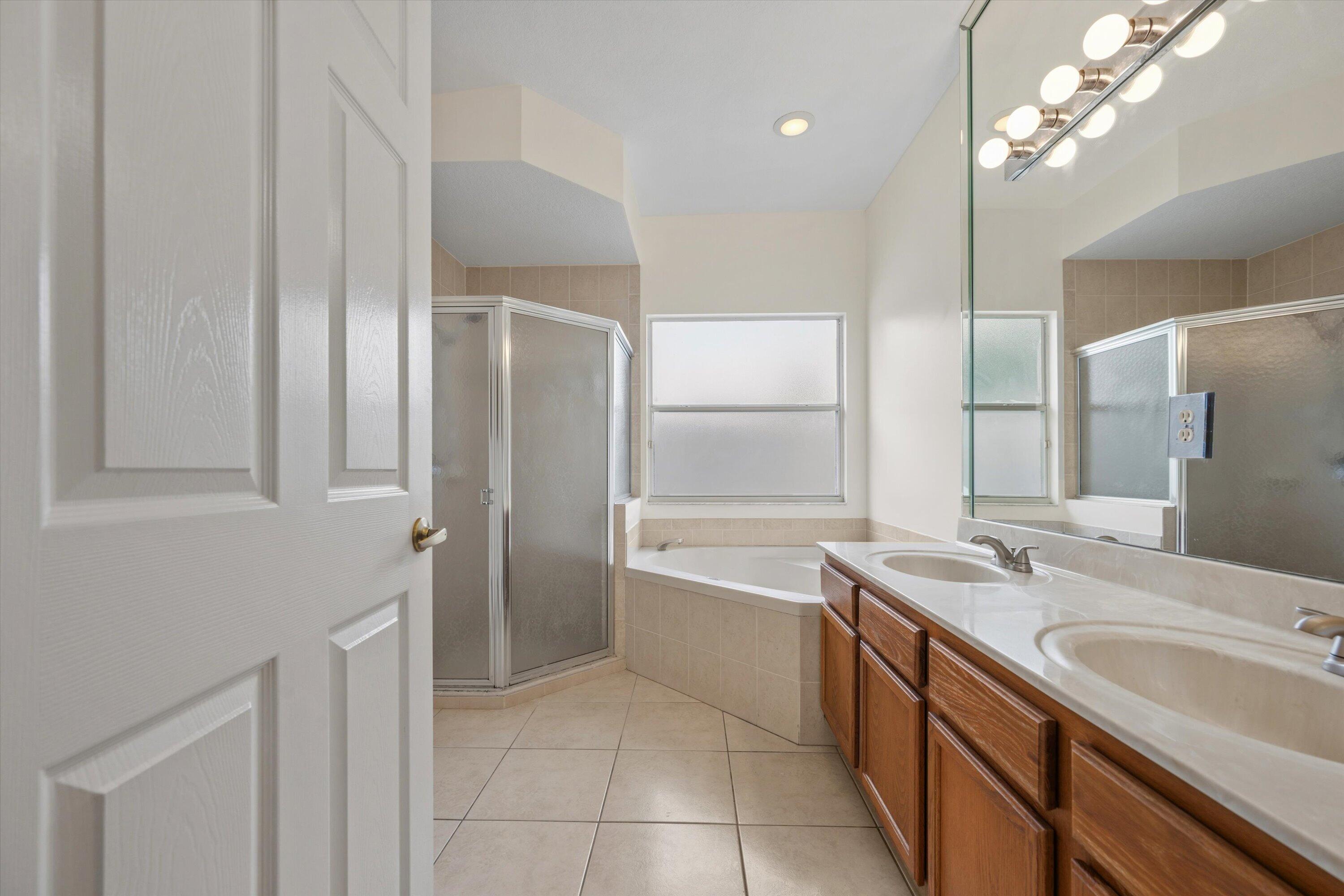 106 Fernwood, Royal Palm Beach FL 33411