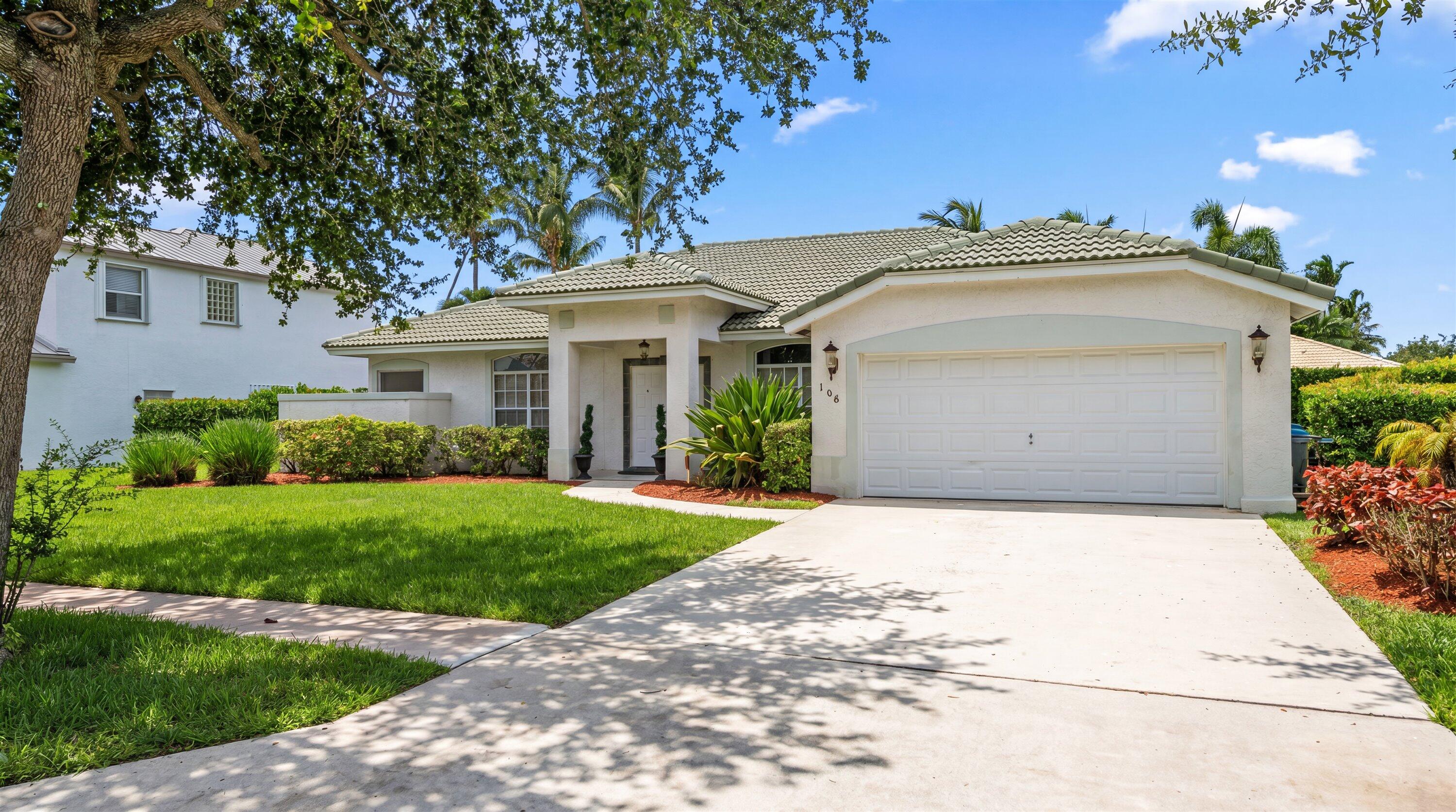 106 Fernwood, Royal Palm Beach FL 33411